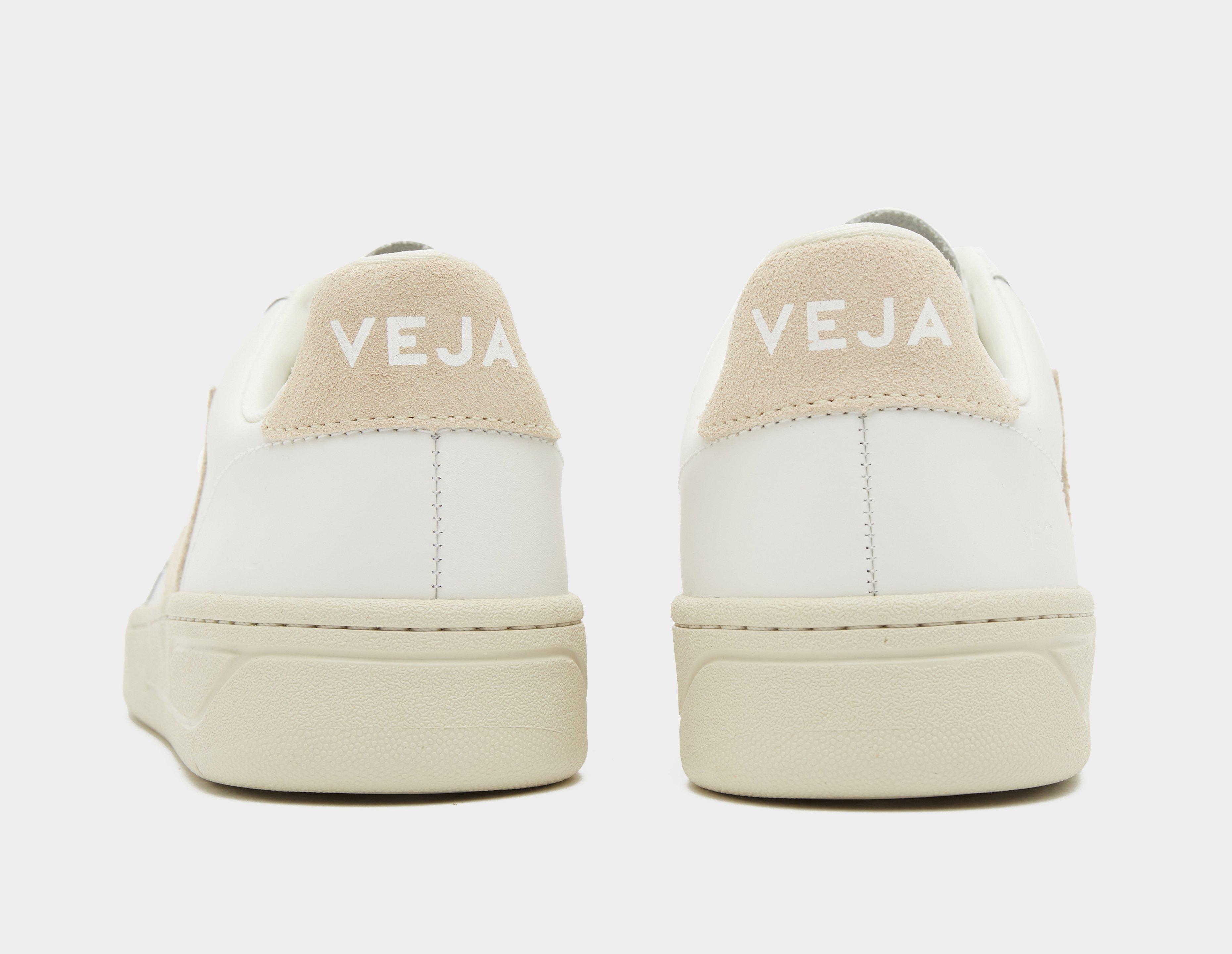 Veja V-12 Women's