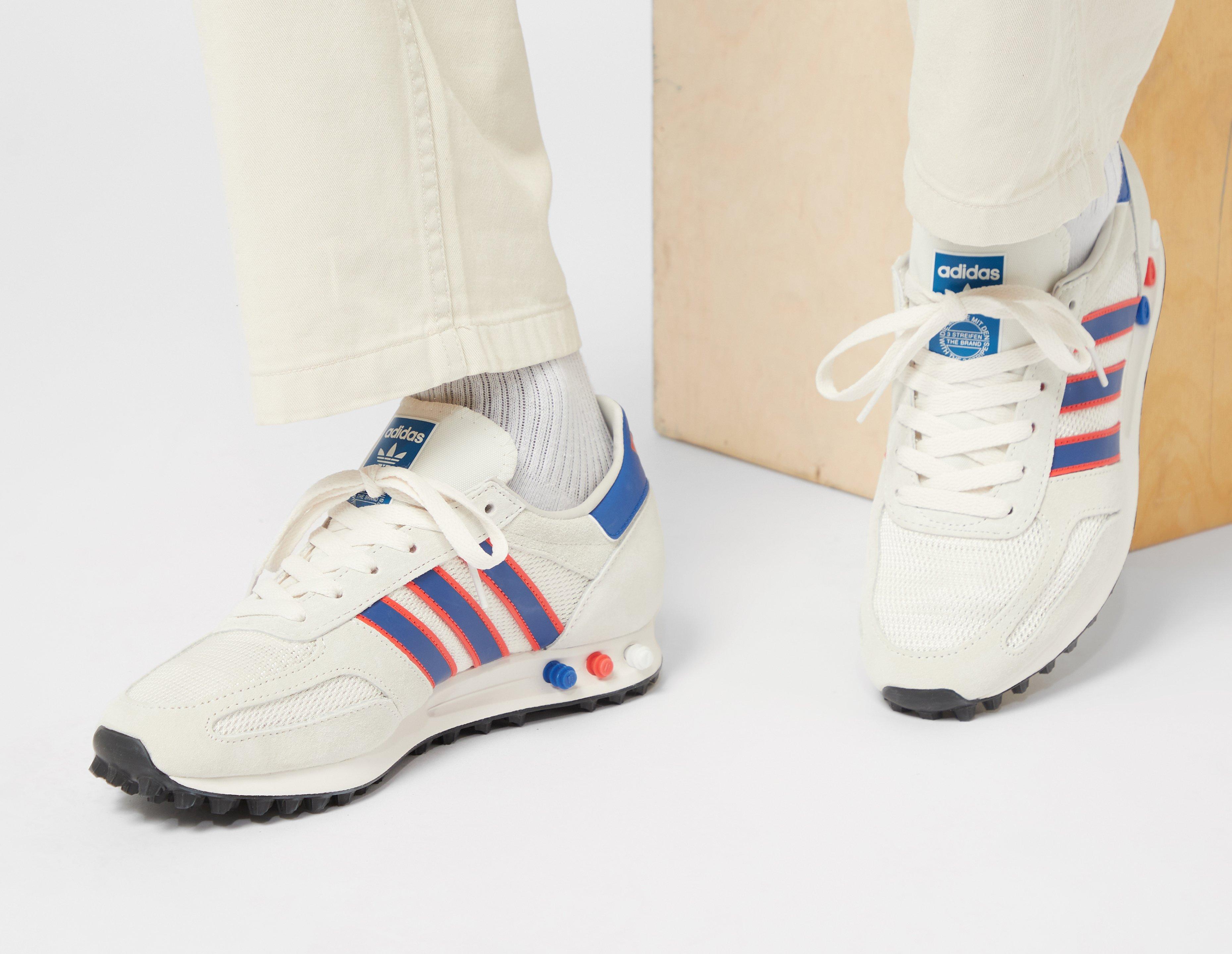 Adidas hot sale trainer vintage