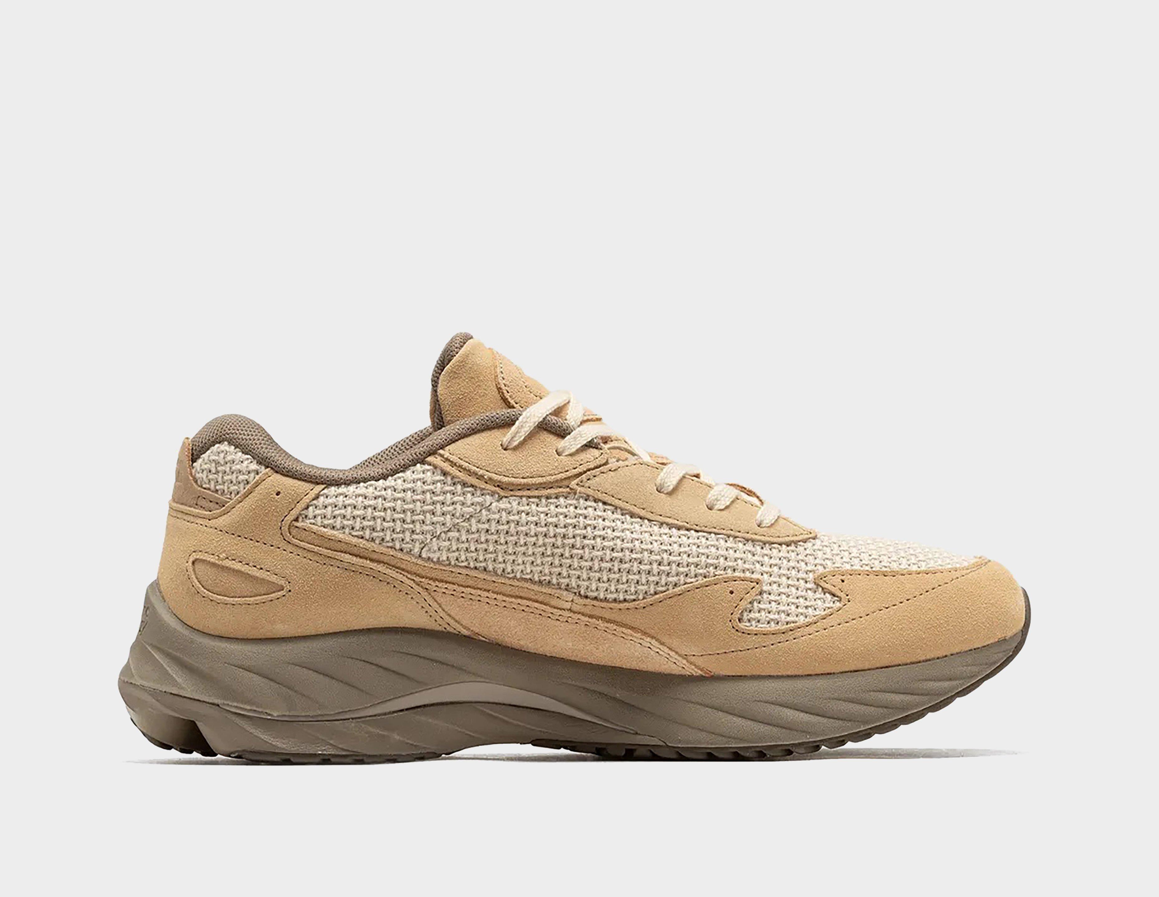Mizuno x BEAMS Wave Rider Beta