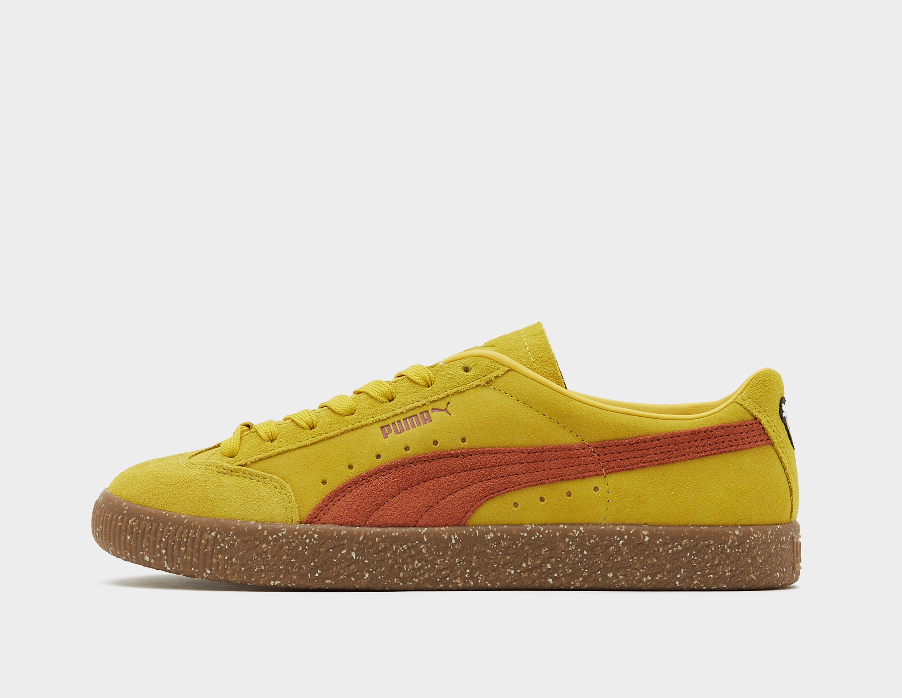 Yellow and hot sale white pumas