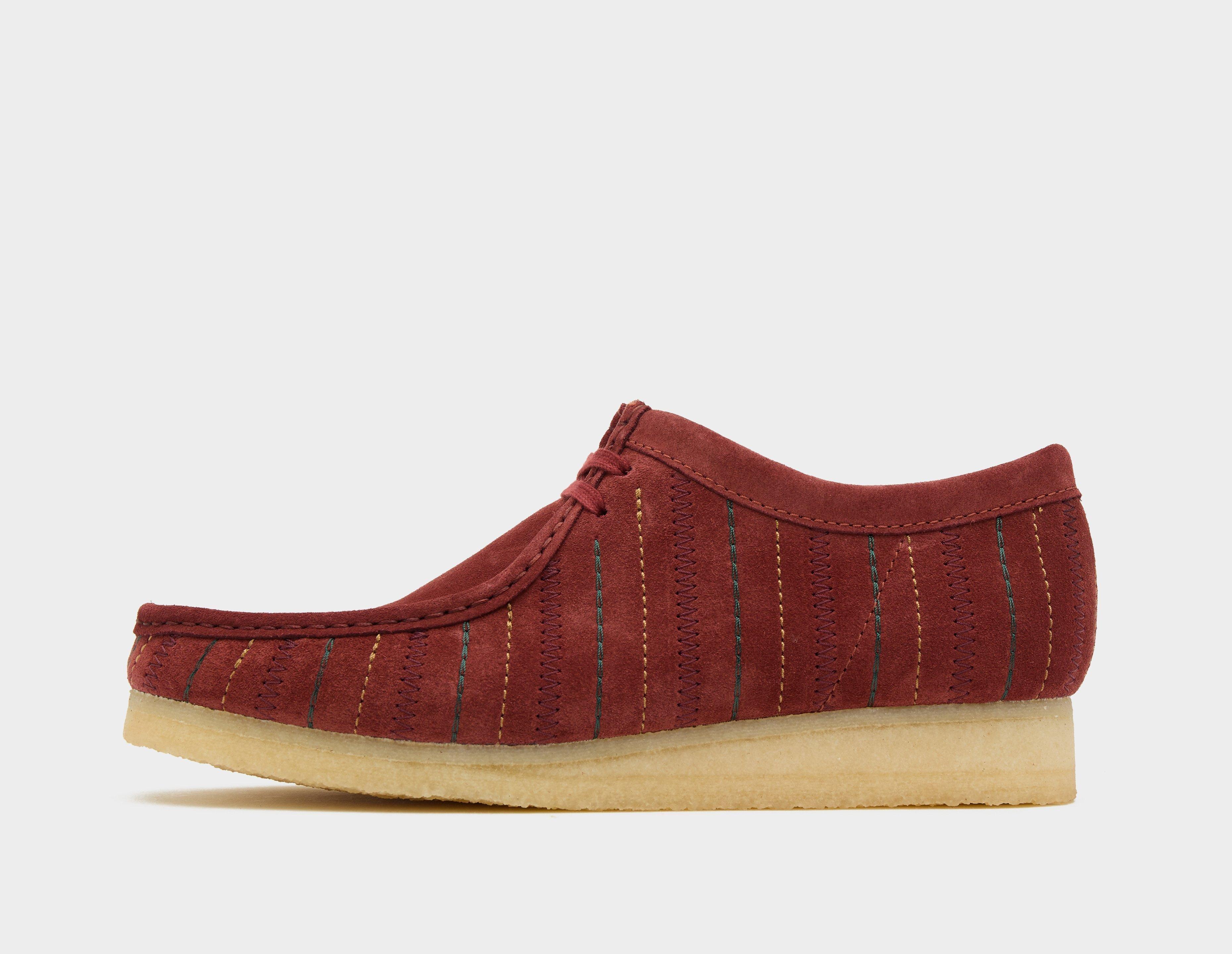 Clarks wallabees hot sale red suede