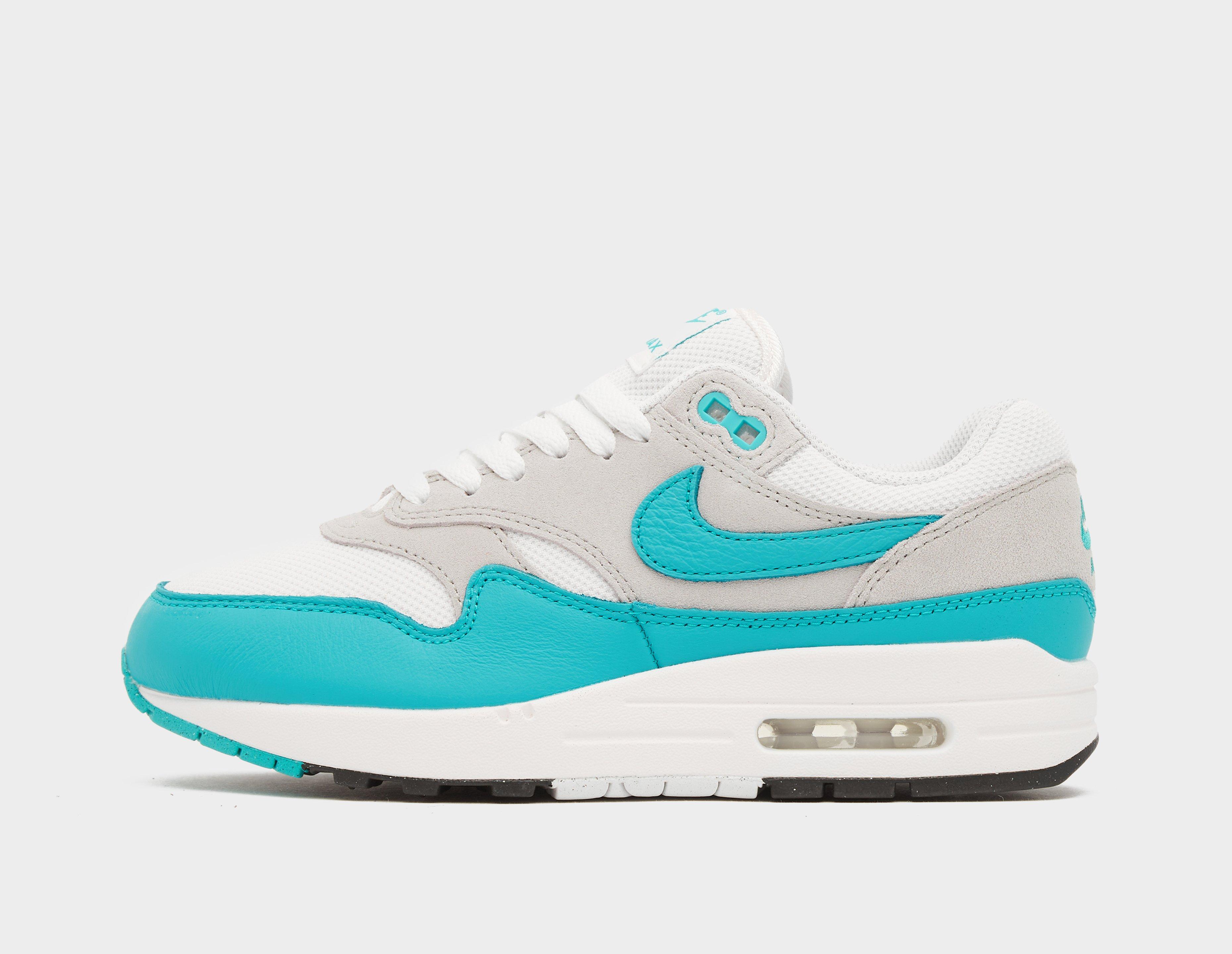 Nike air max store light blue womens