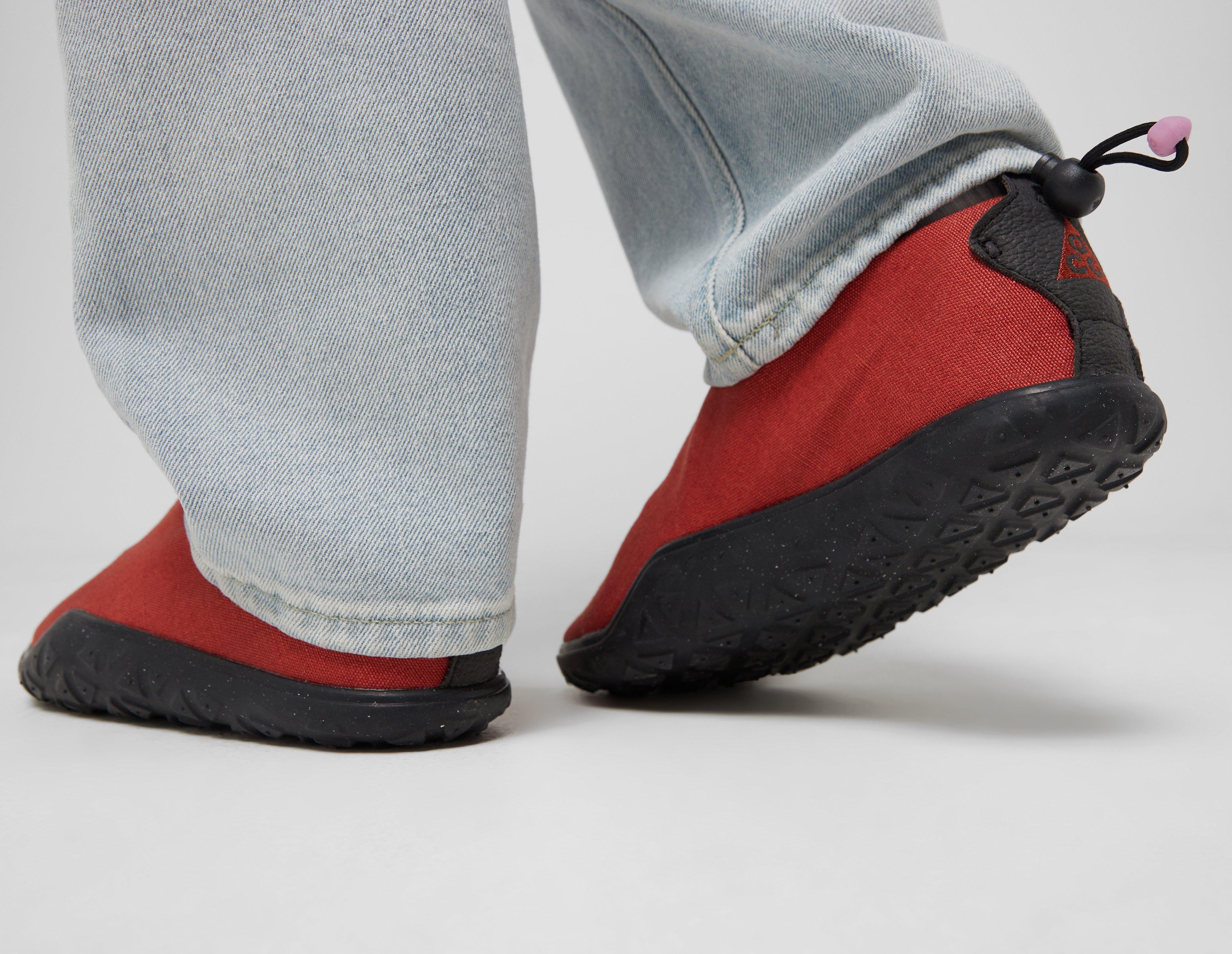 the new Nike | Red Nike ACG Air Moc Women's | Healthdesign?