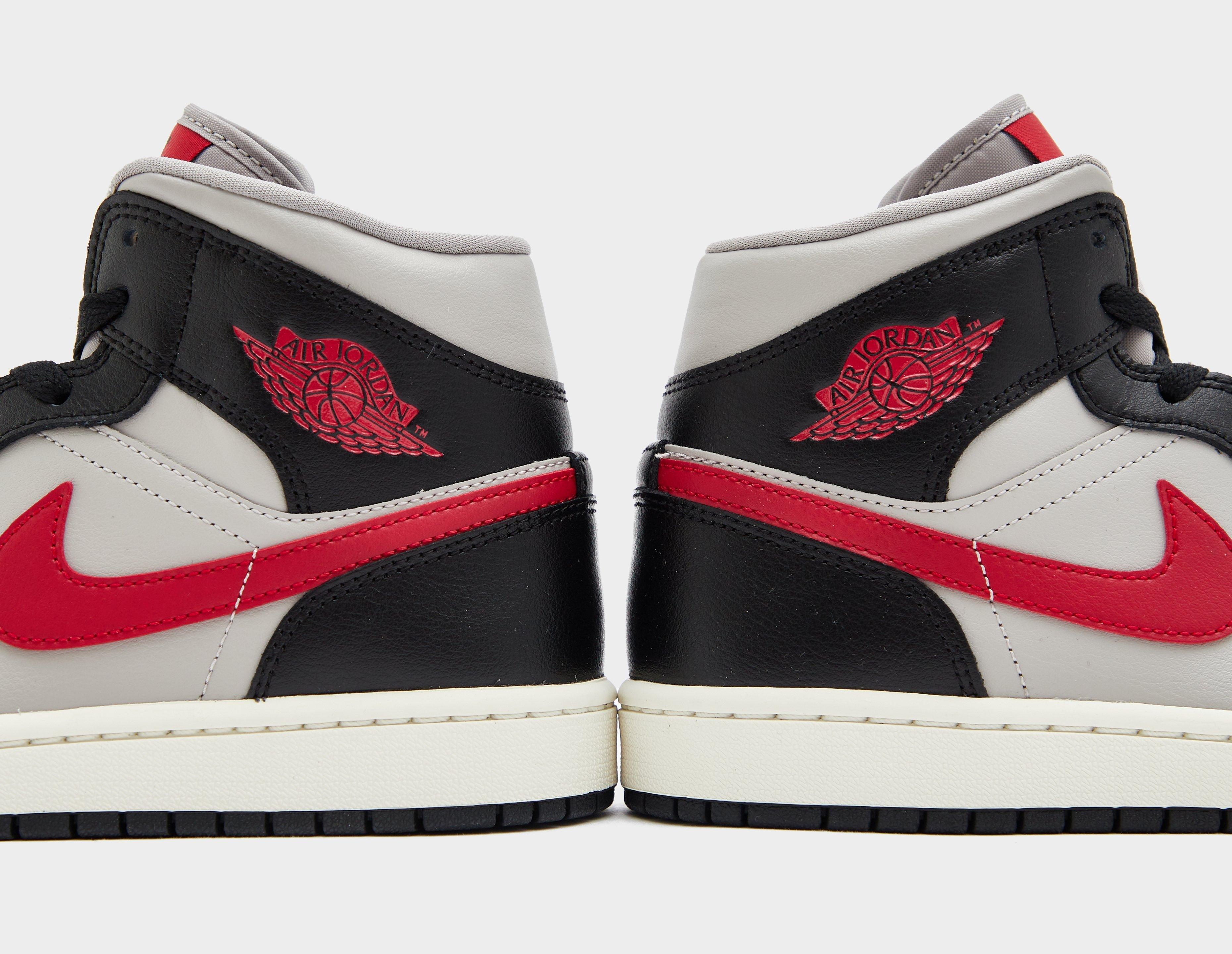 Jordan Air 1 Mid Women's