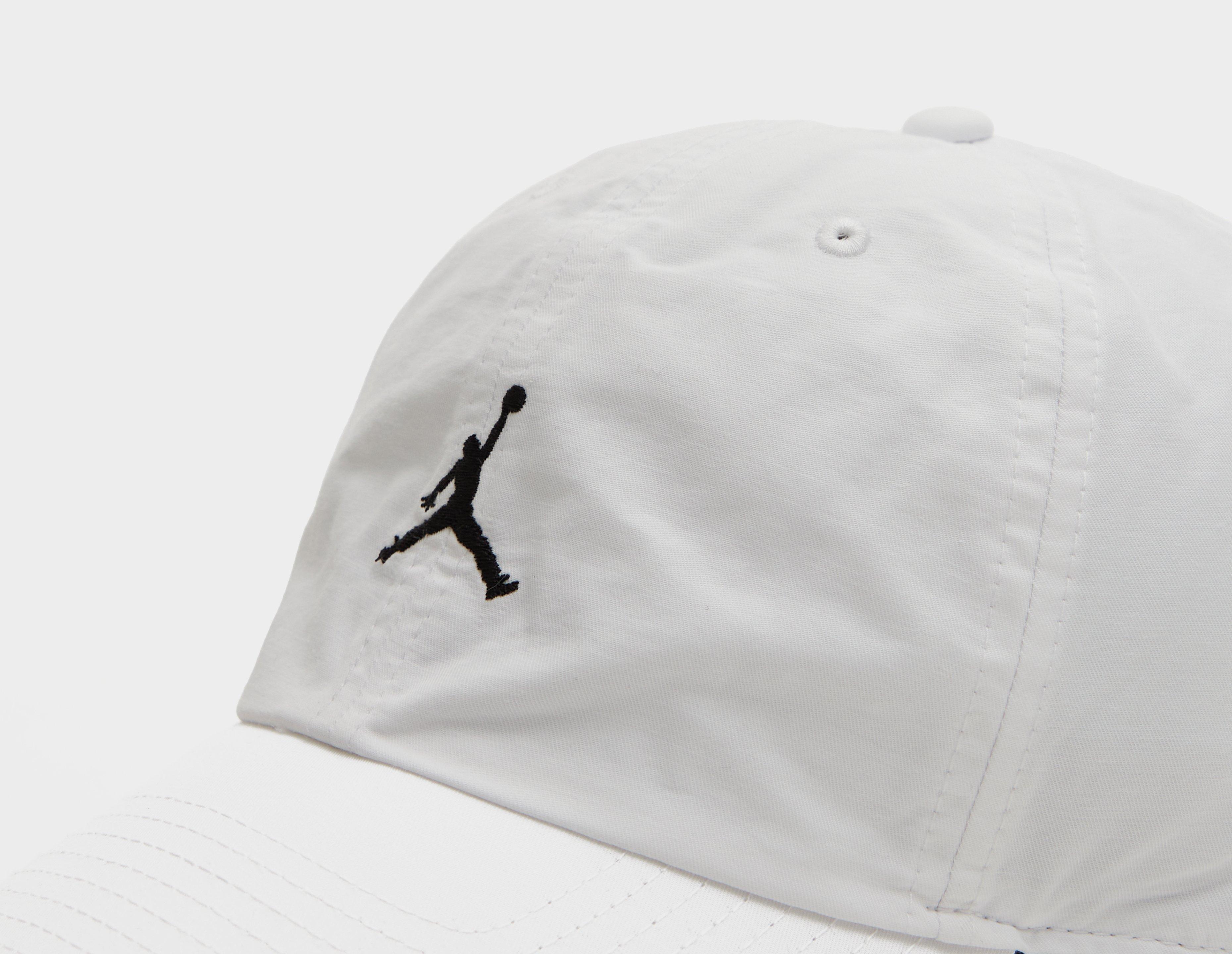 Air jordan clearance cap white