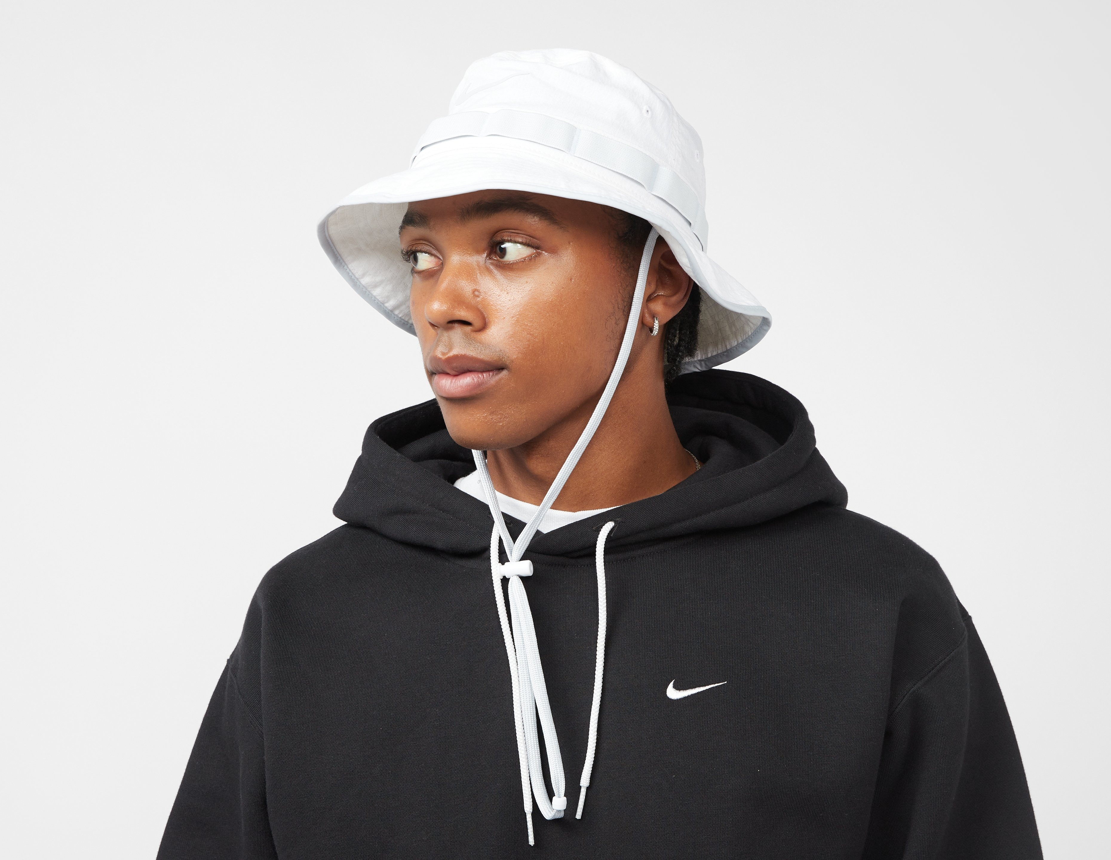 White Nike Apex Boonie Bucket Hat | size?