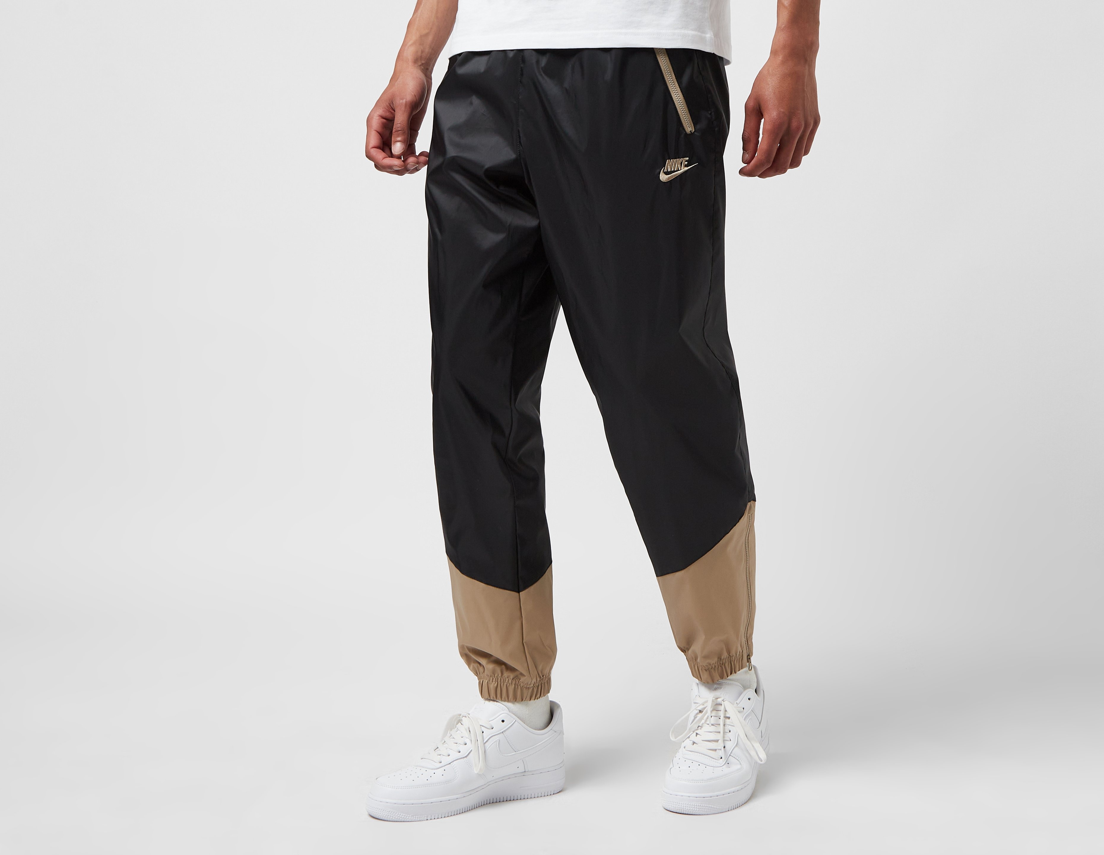 Black nike hot sale windrunner pants