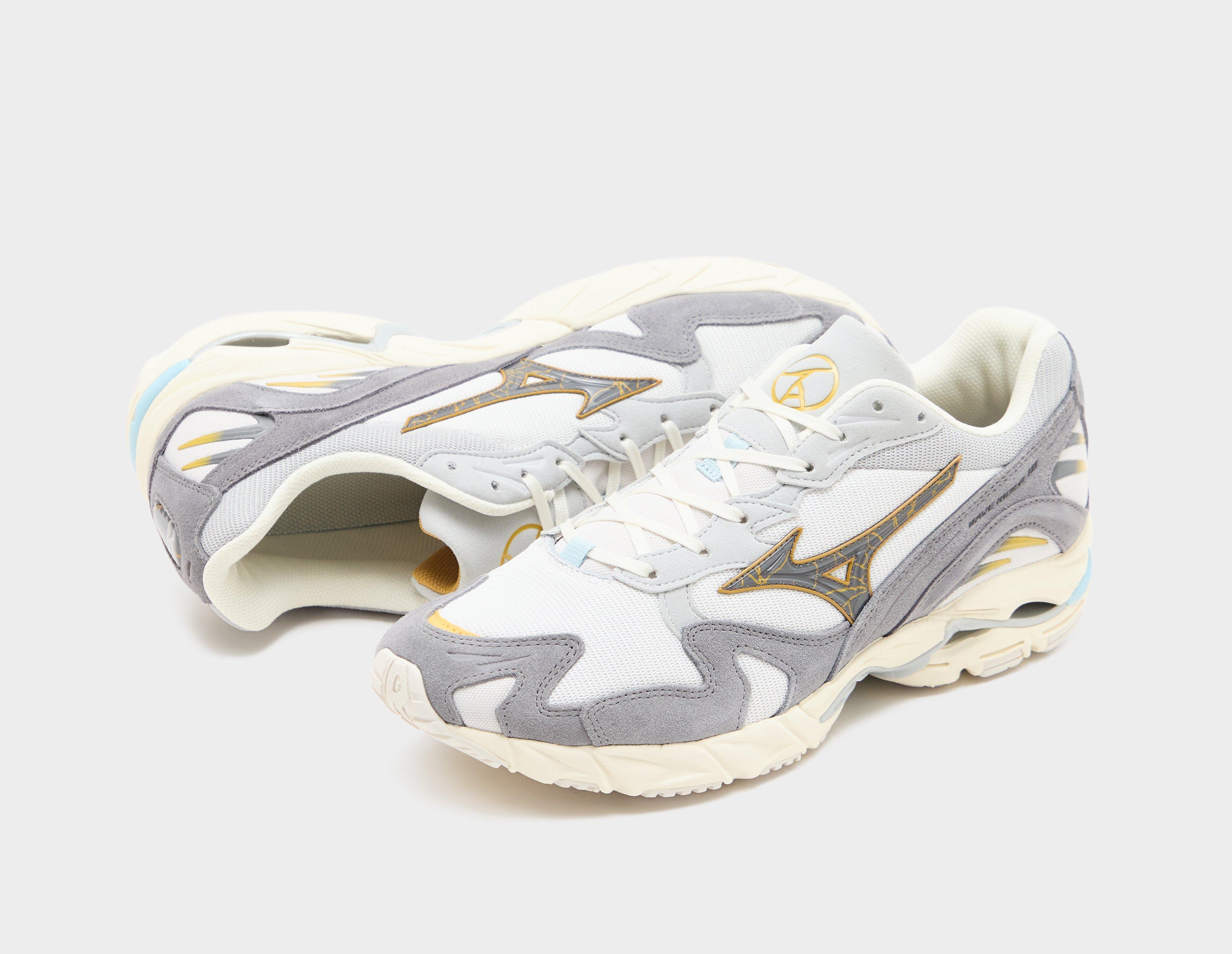 Mizuno Wave Rider 10