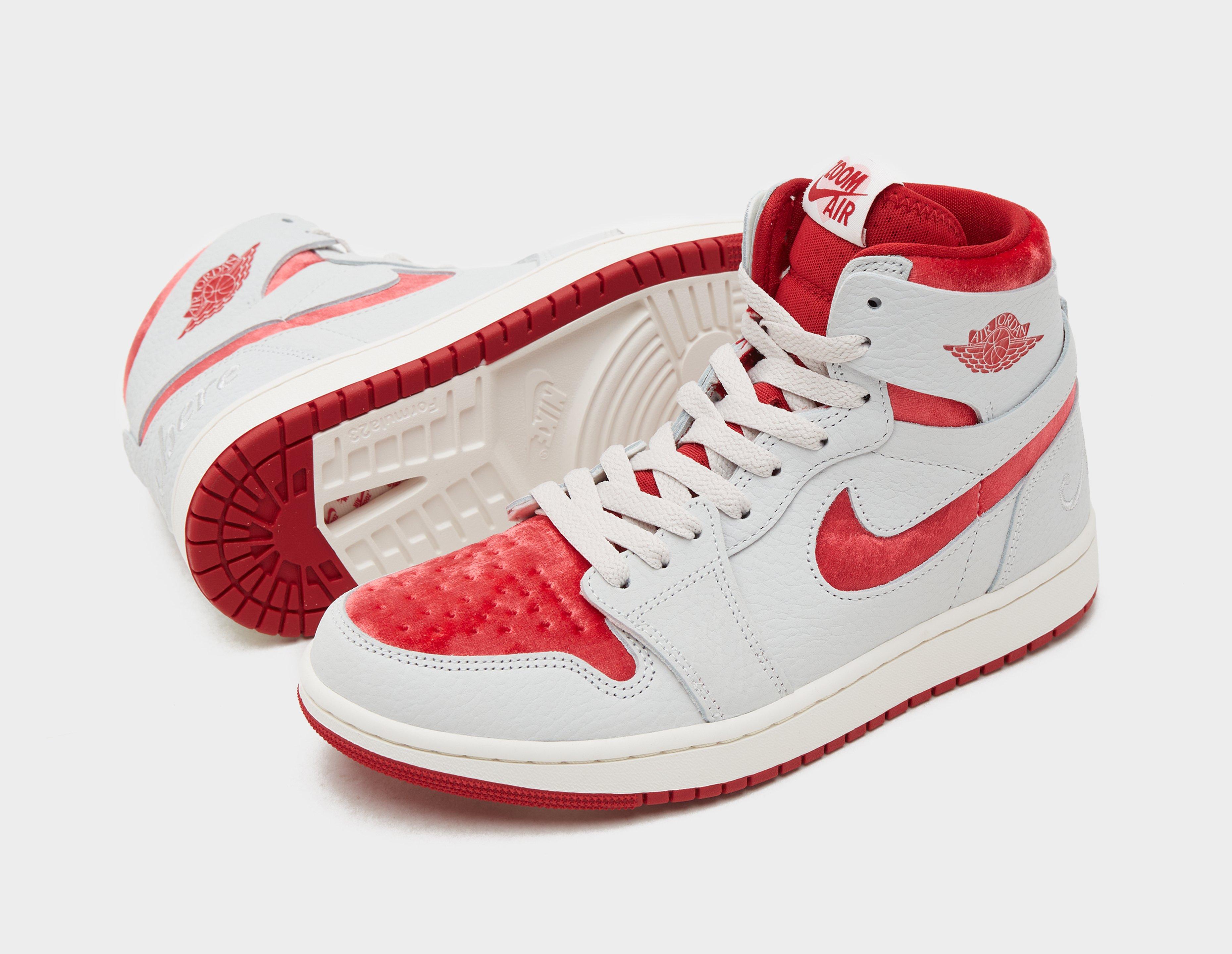 Jordan Air 1 Zoom CMFT 2 'Valentine's Day' Women's