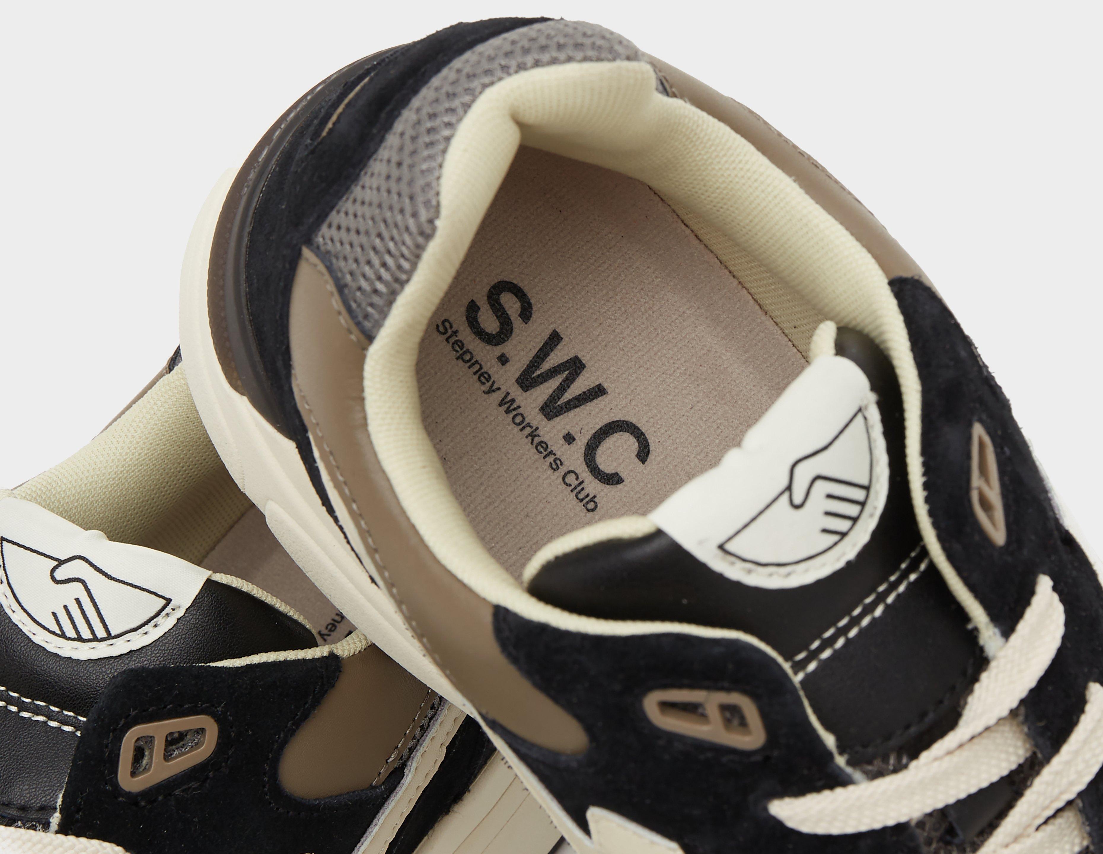 Stepney Workers Club Amiel S-Strike