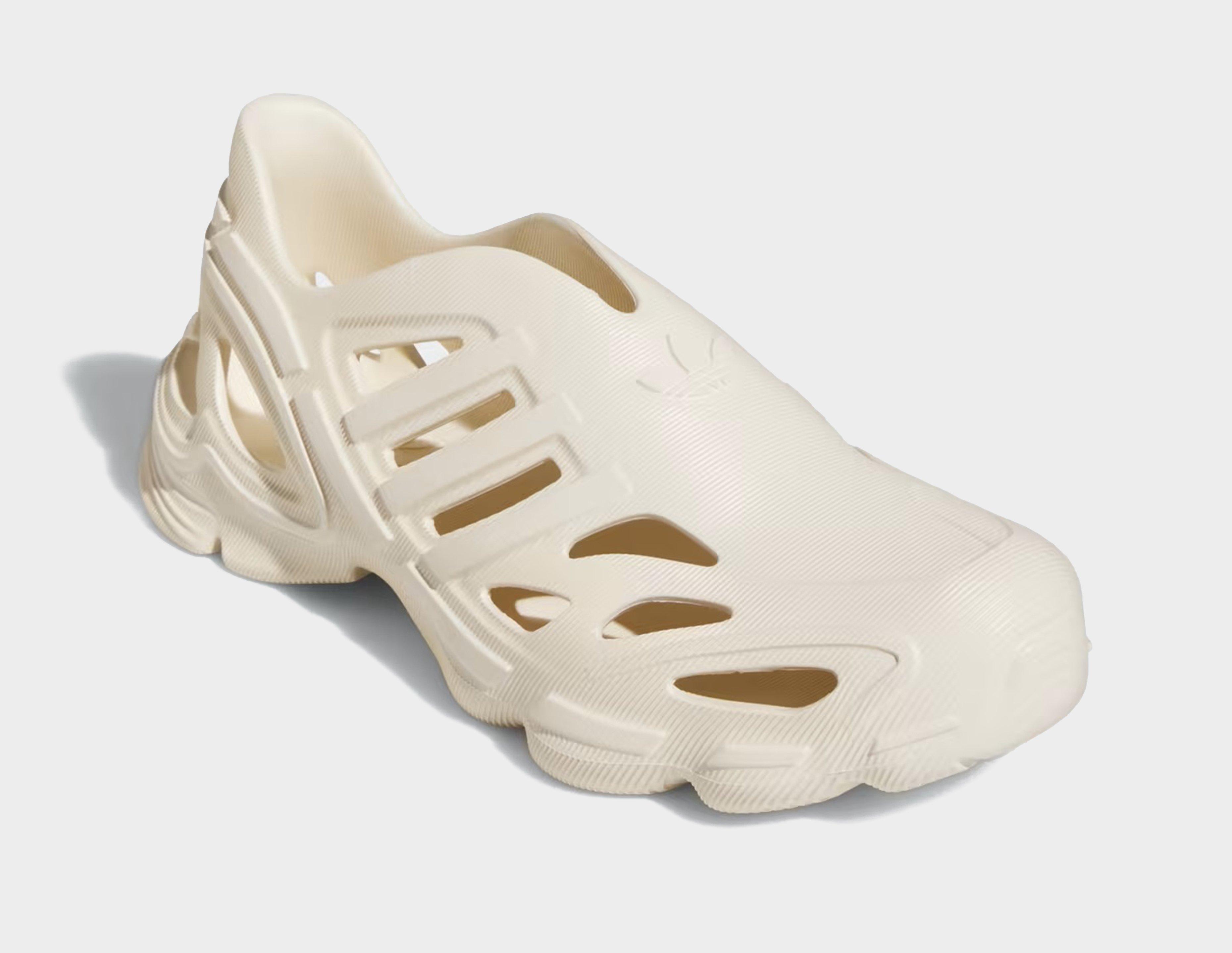 adidas adiFOM Supernova