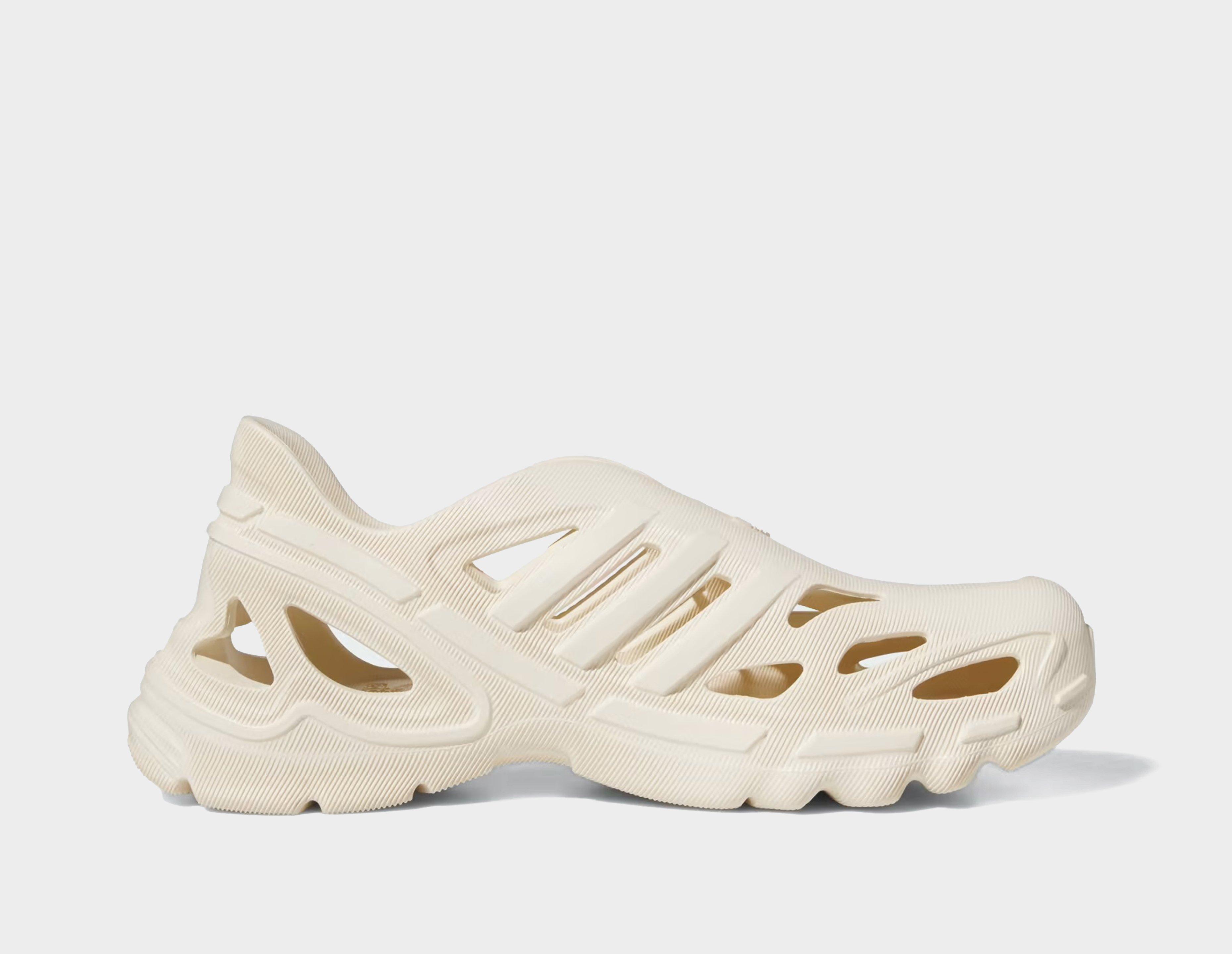 adidas adiFOM Supernova