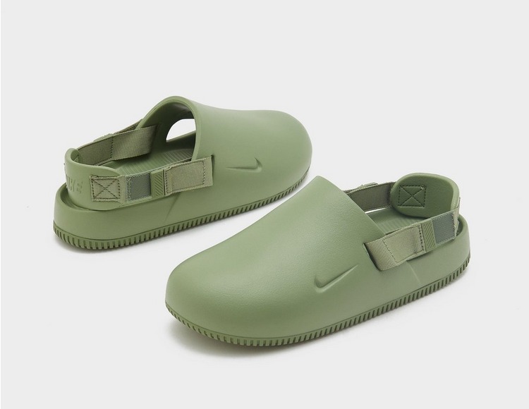 Green Nike Calm Mule | size?