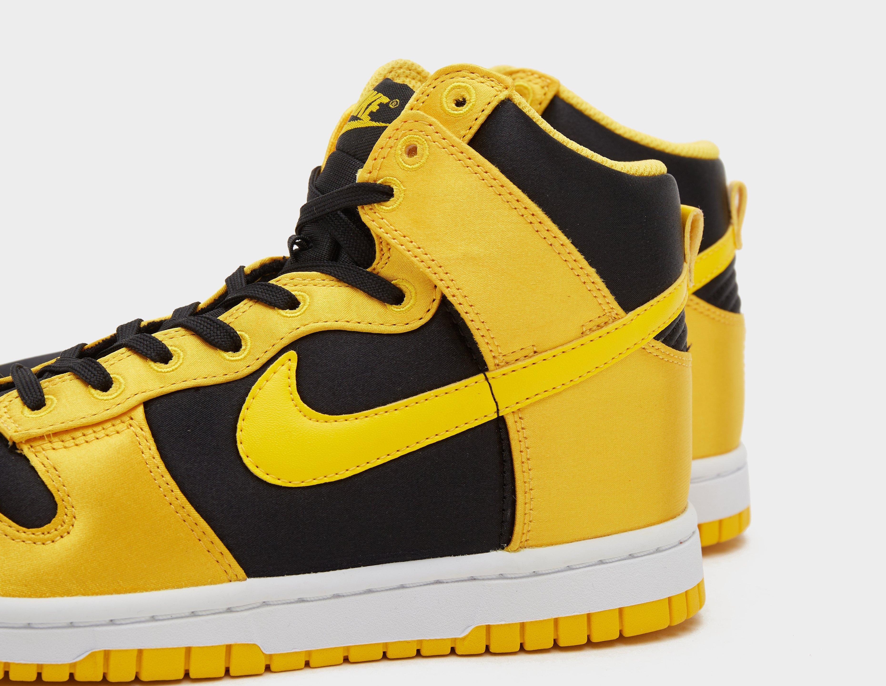 Nike Dunk High Women's