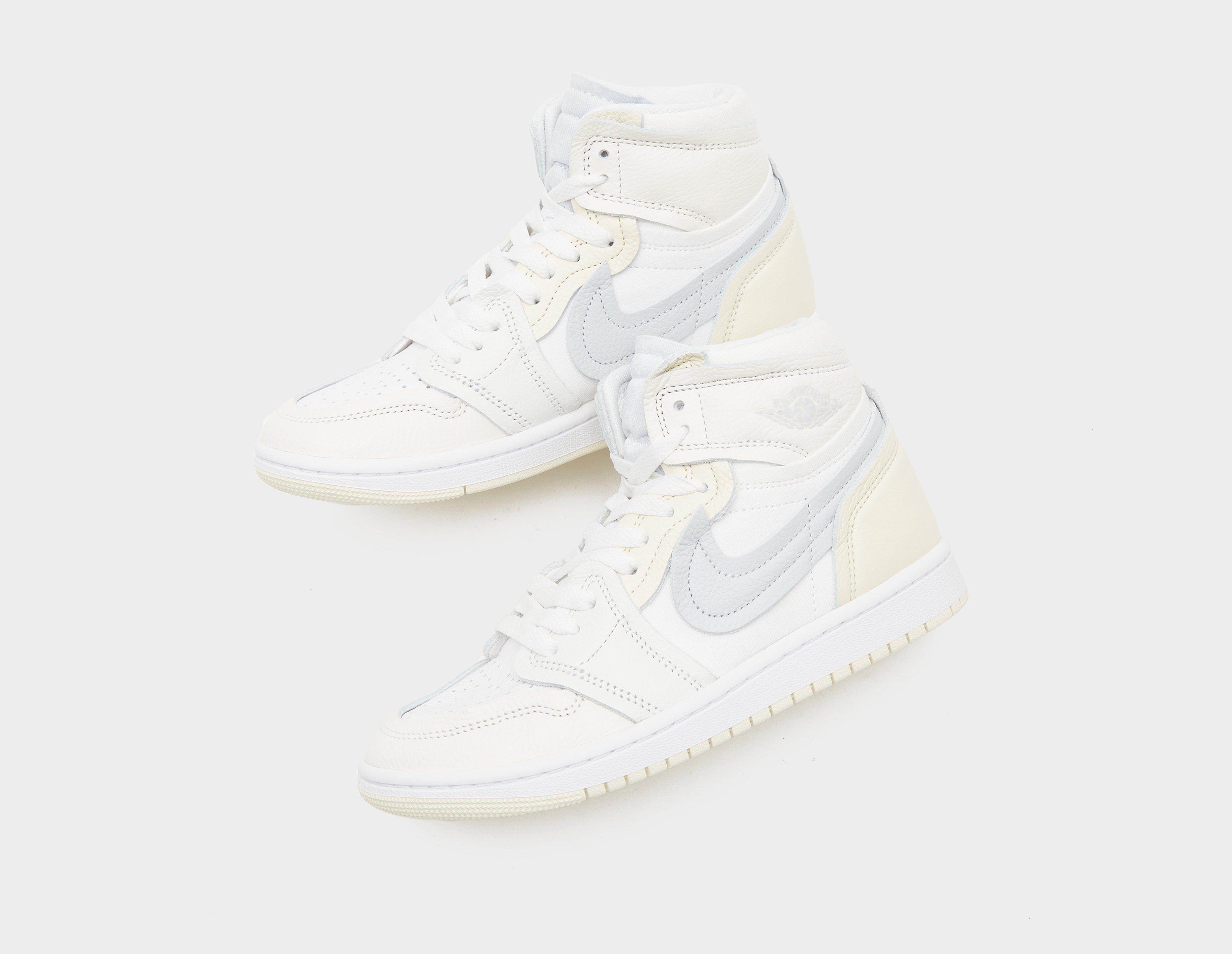 Nike Women's 1 Retro High OG Low-top Sneakers