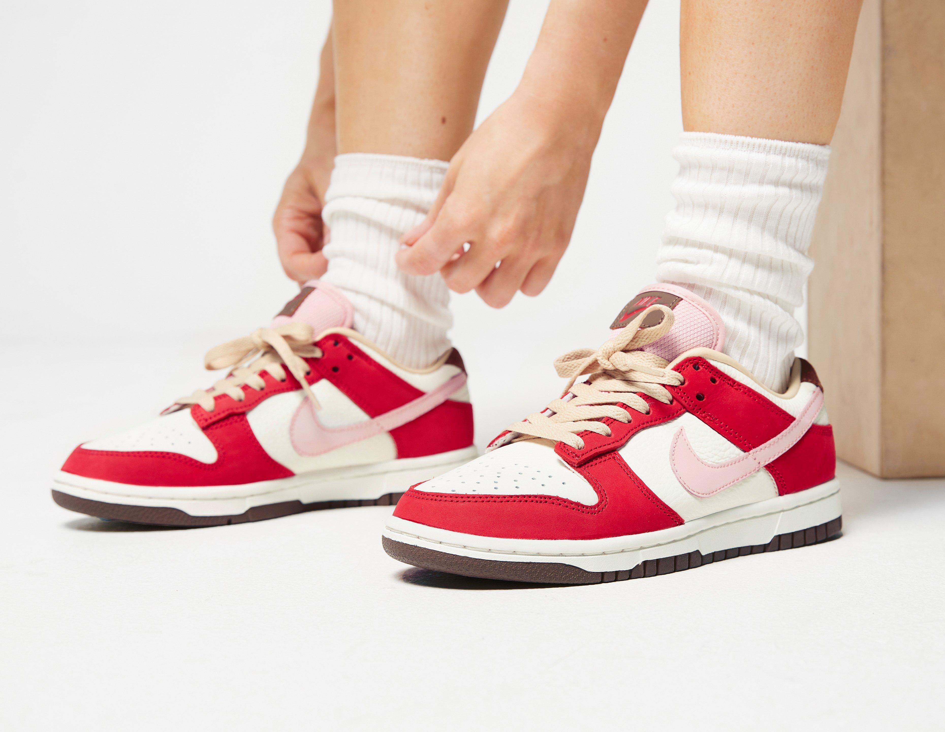 Nike Dunk Low Women's