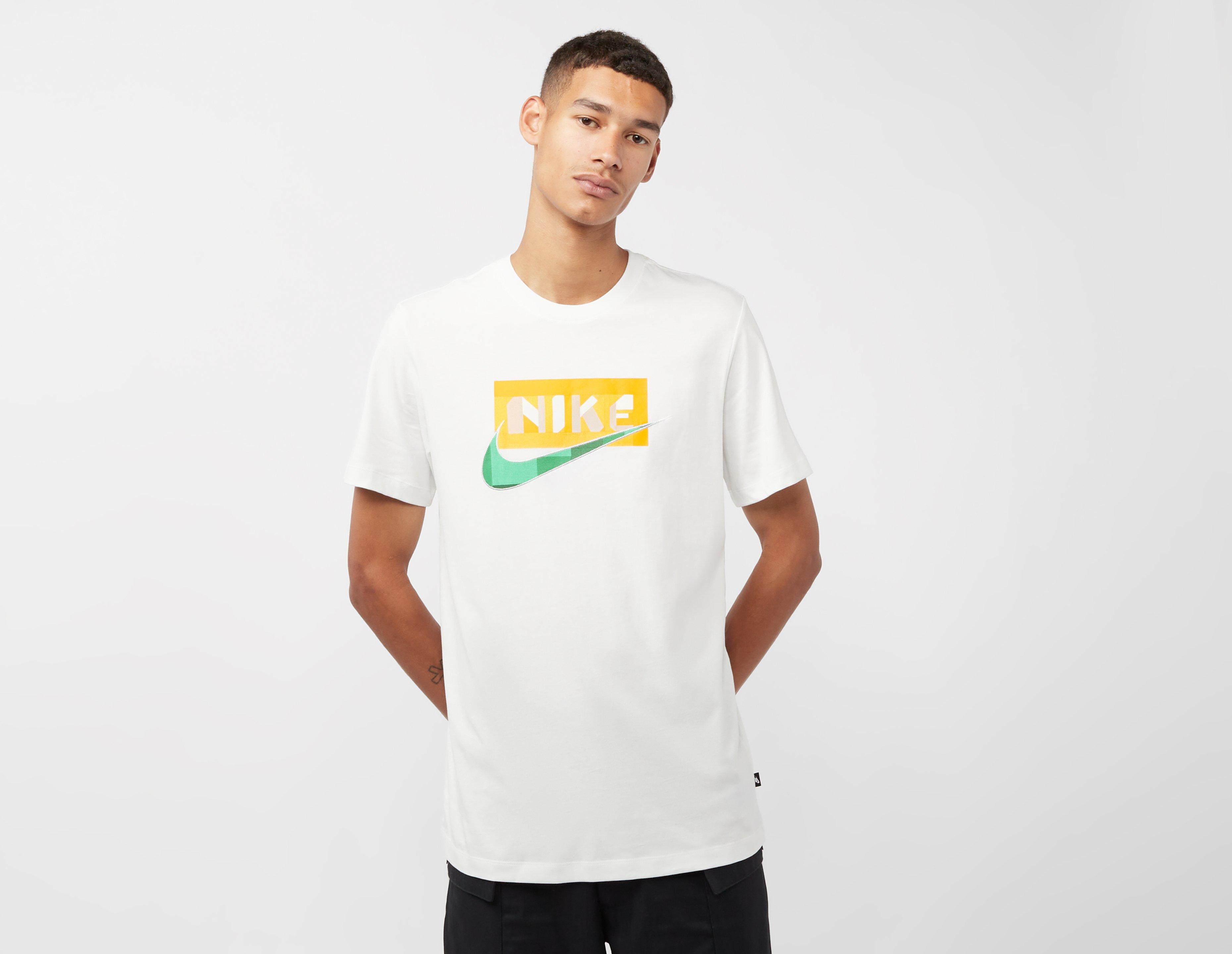 T-shirt Max90 Nike Sportswear pour homme. Nike LU