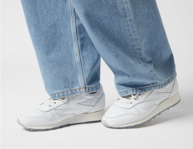 Reebok AD Court sneakers in white