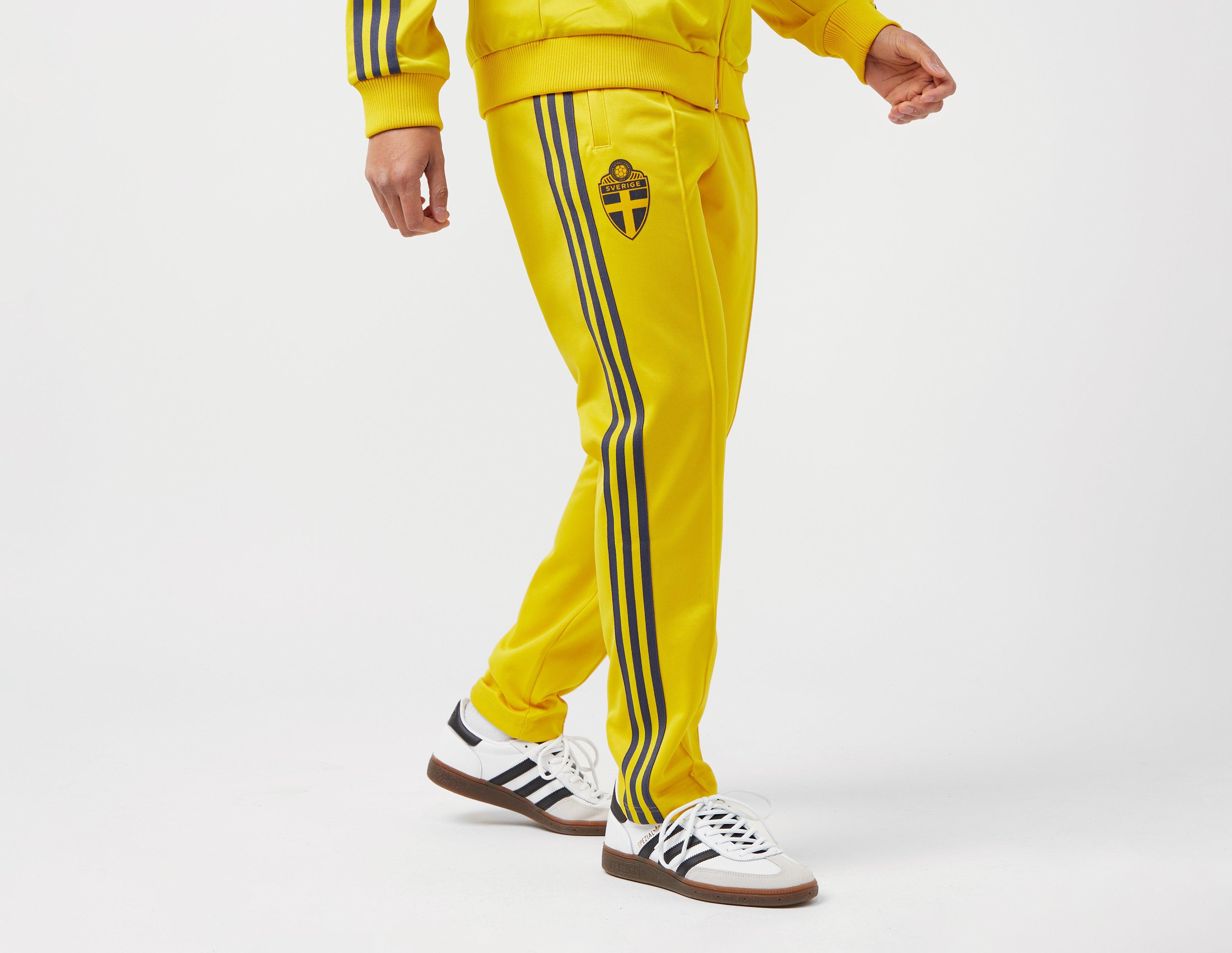 Yellow sales adidas sweats