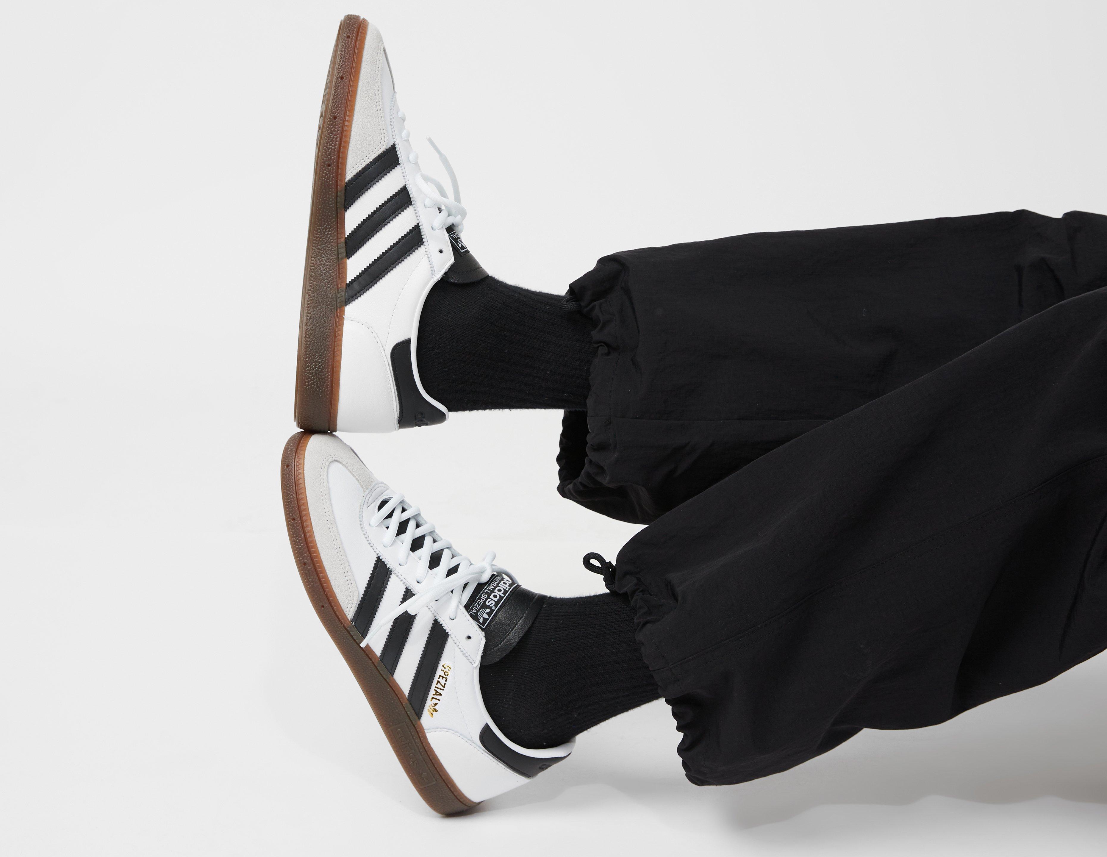 White adidas Originals Handball Spezial size?