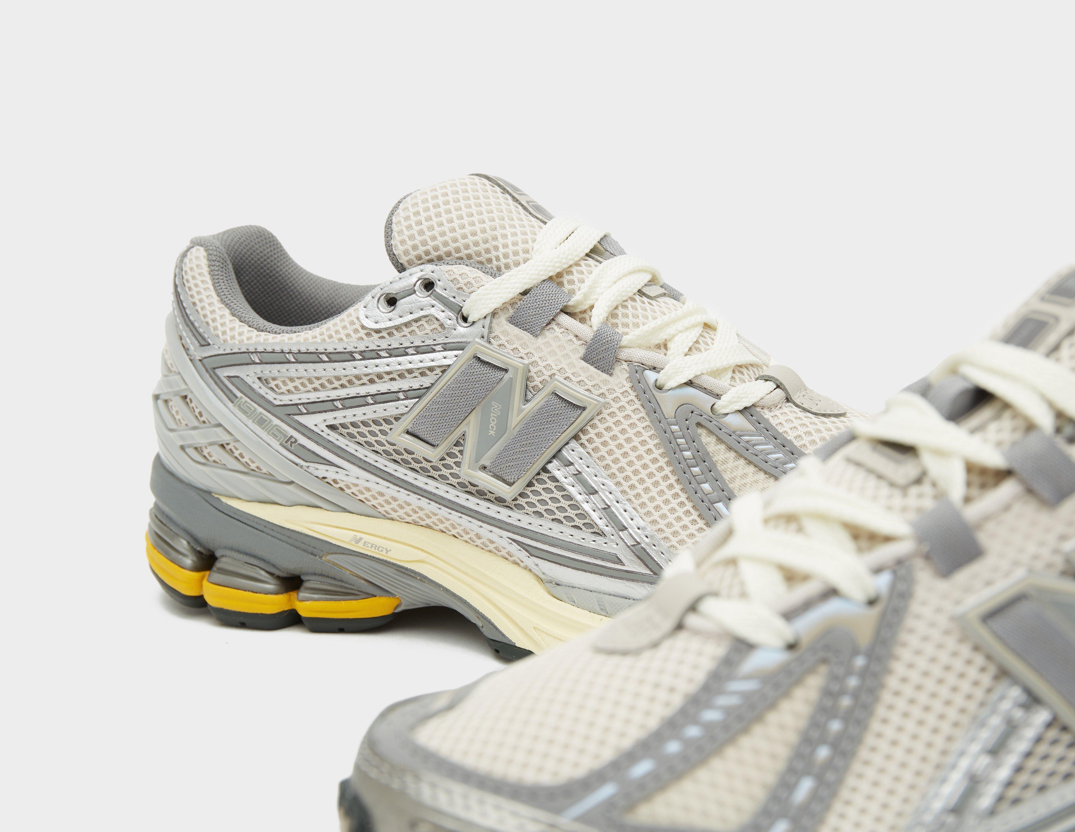 New Balance 1906 FantomFit