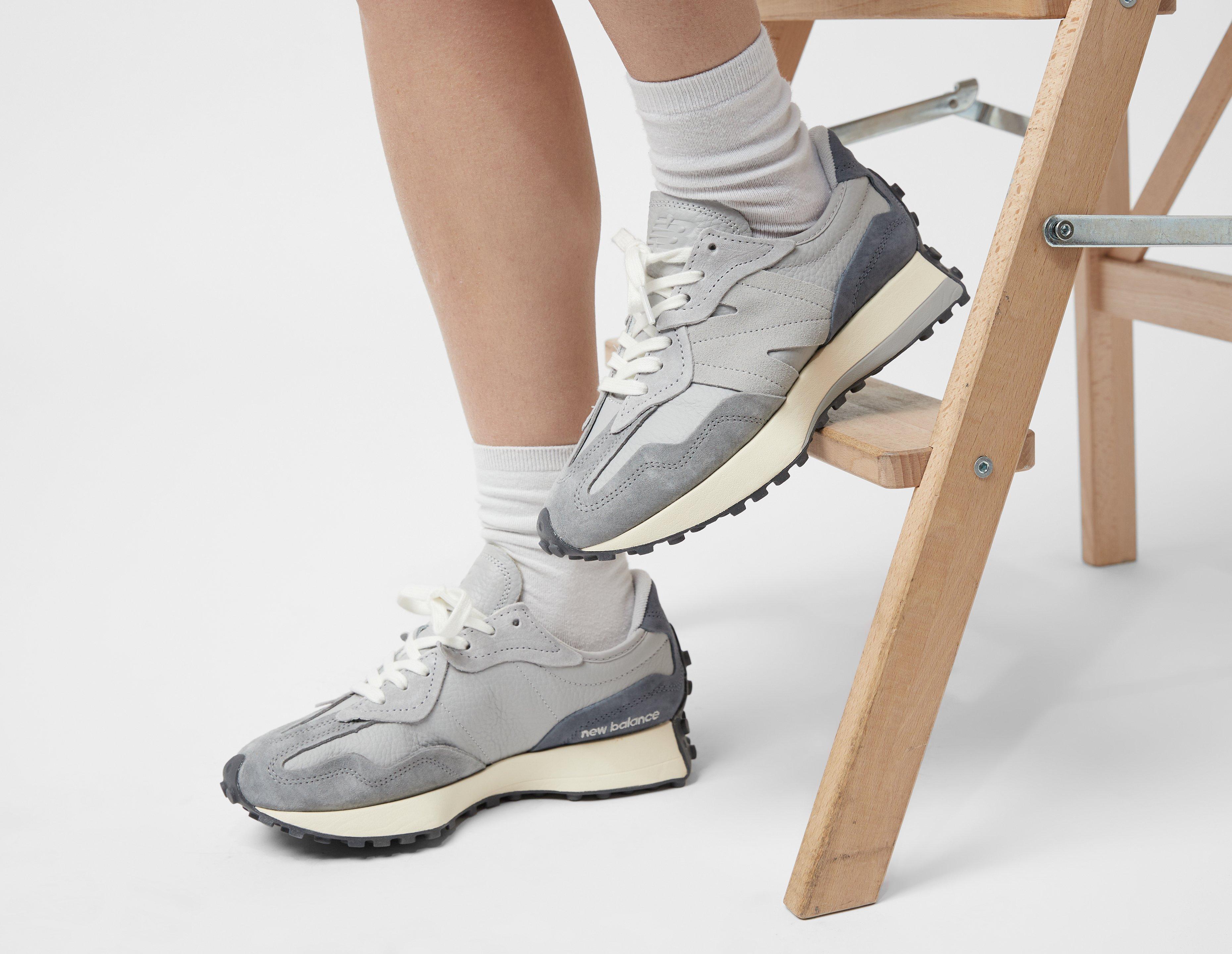 New Balance 327 Women's