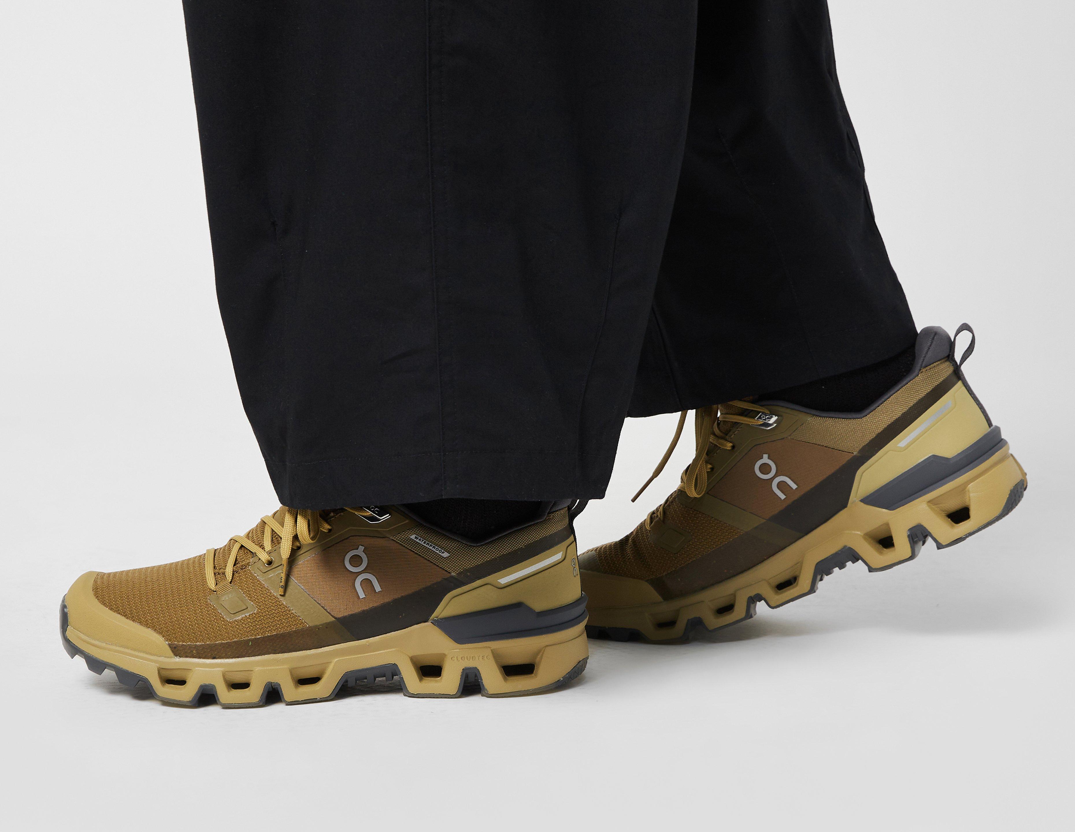 On Running Cloudwander Waterproof