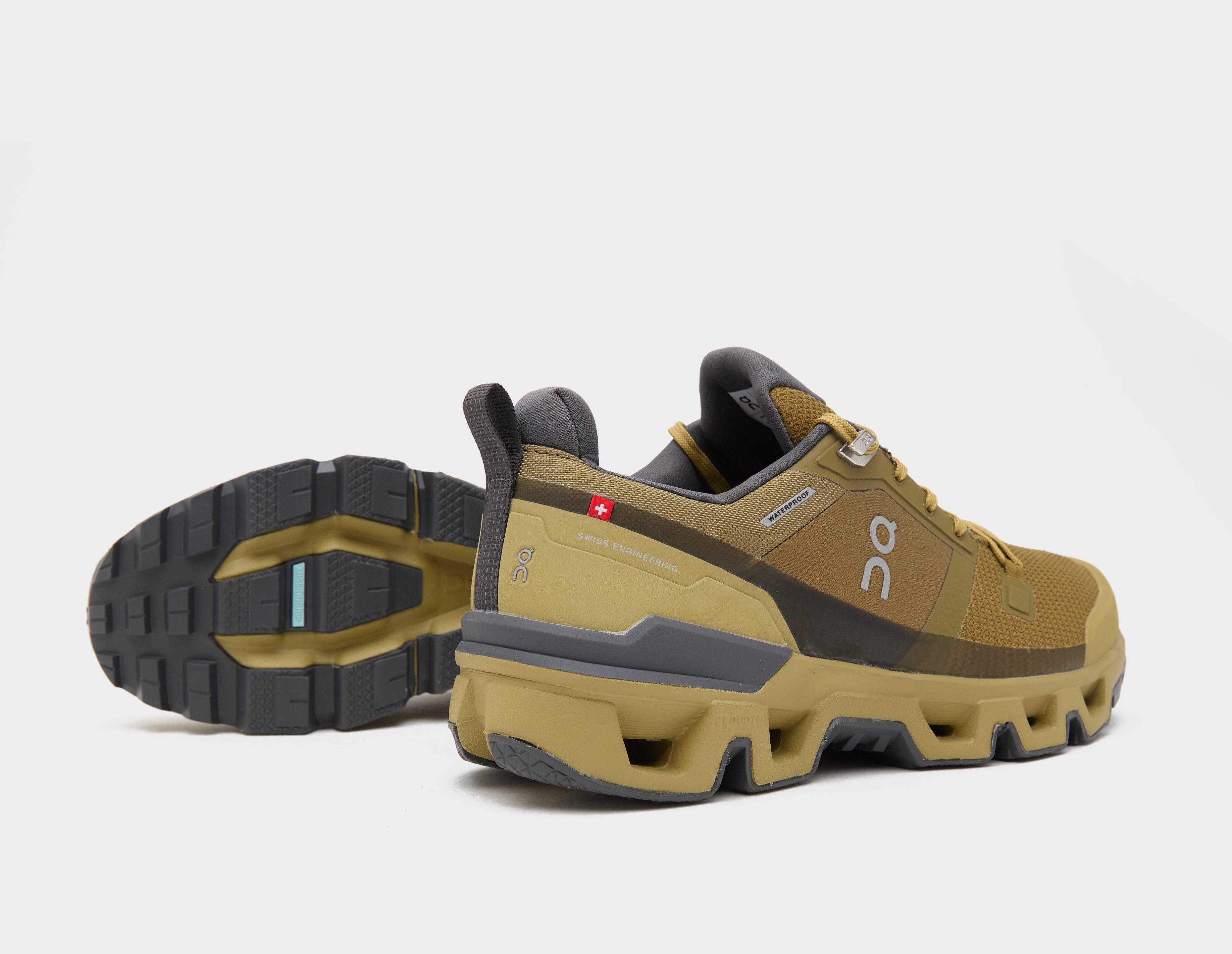 On Running Cloudwander Waterproof