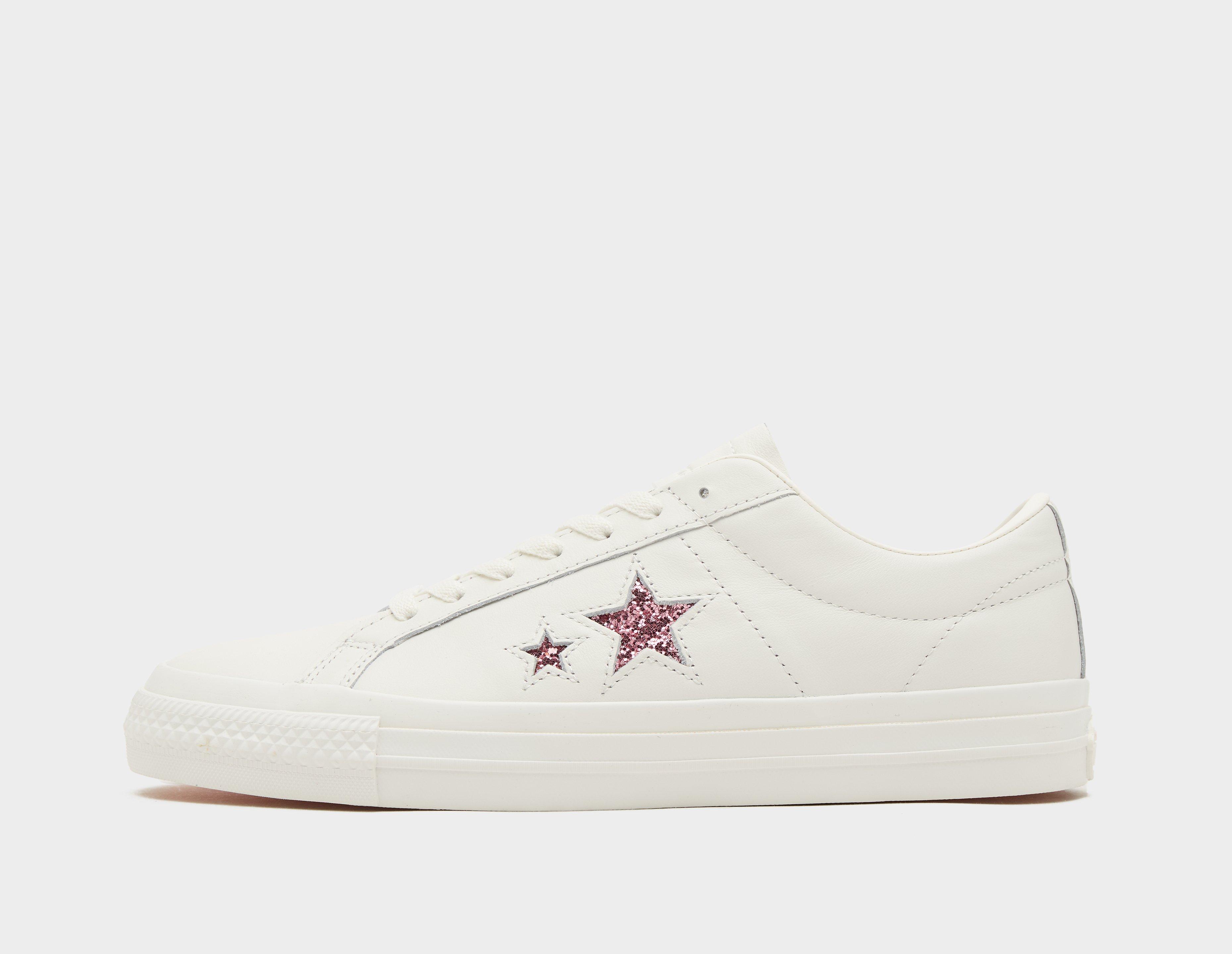 One star hot sale white converse