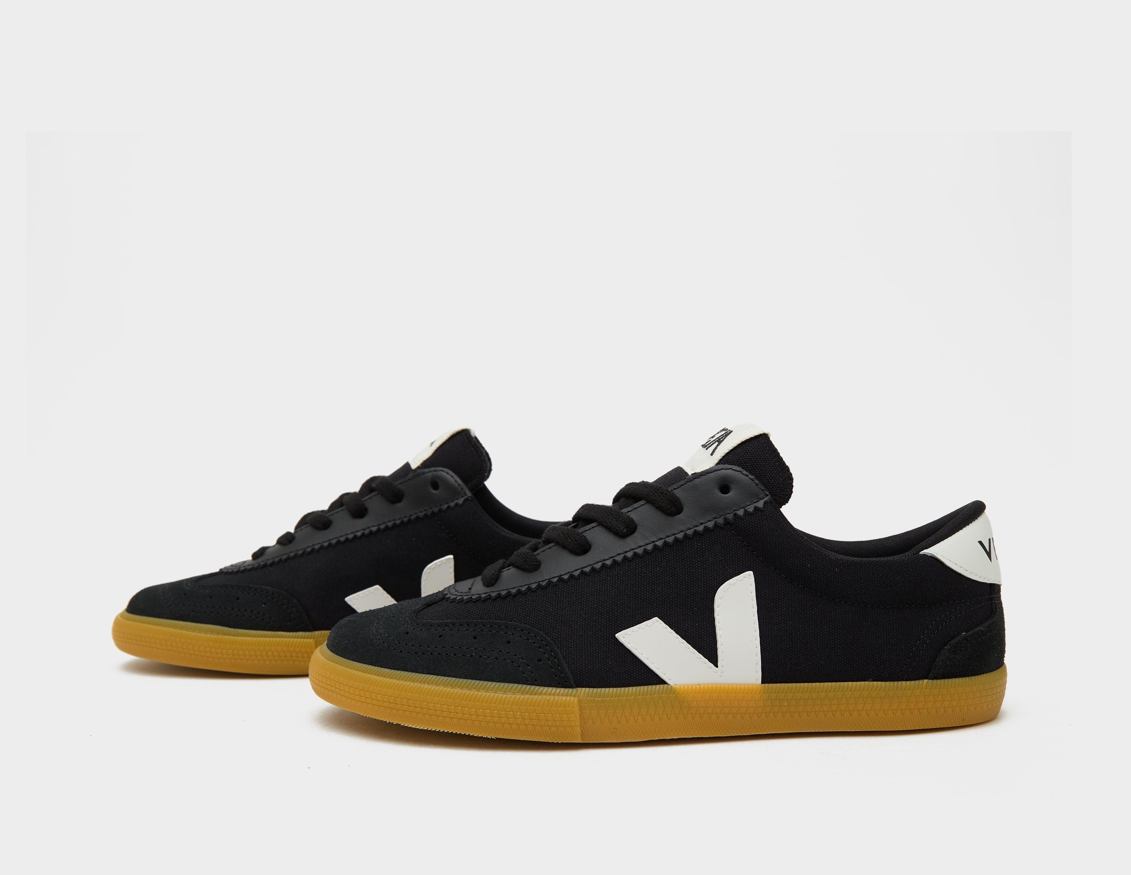 Veja Volley Canvas Women's