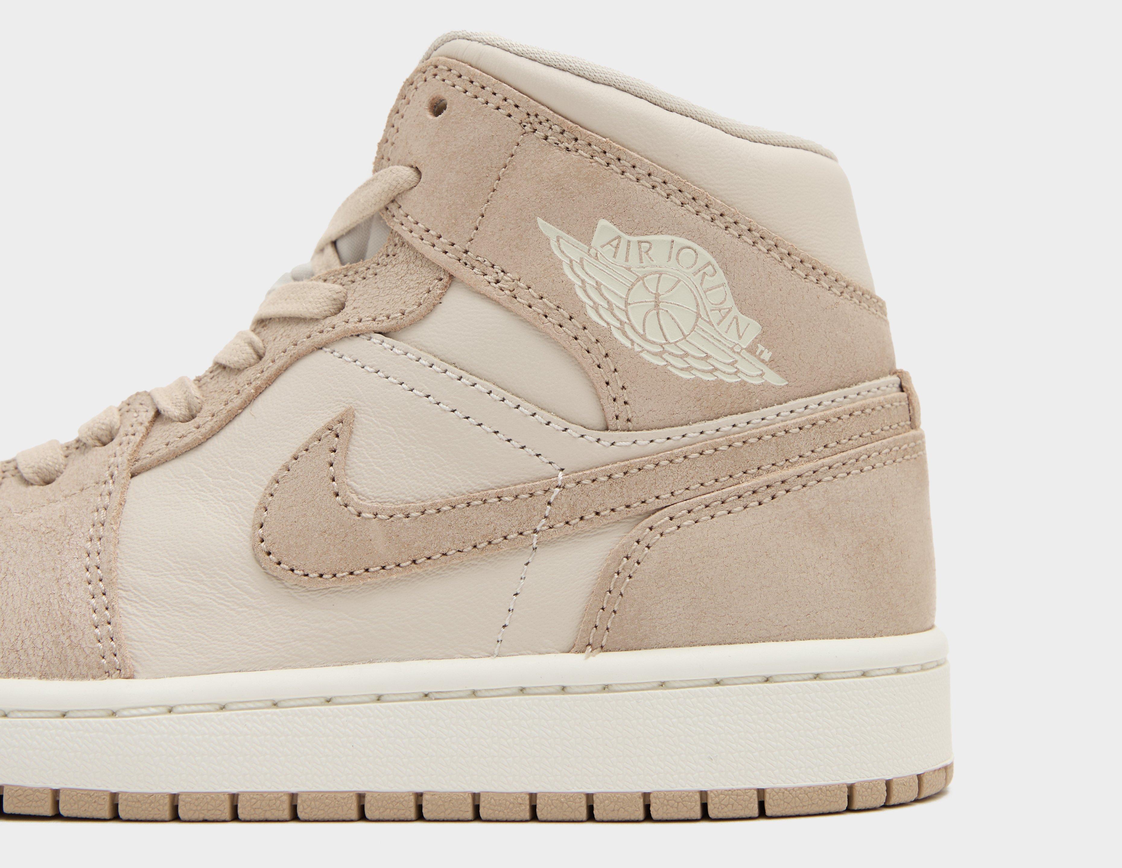 Jordan Air 1 Mid Women's