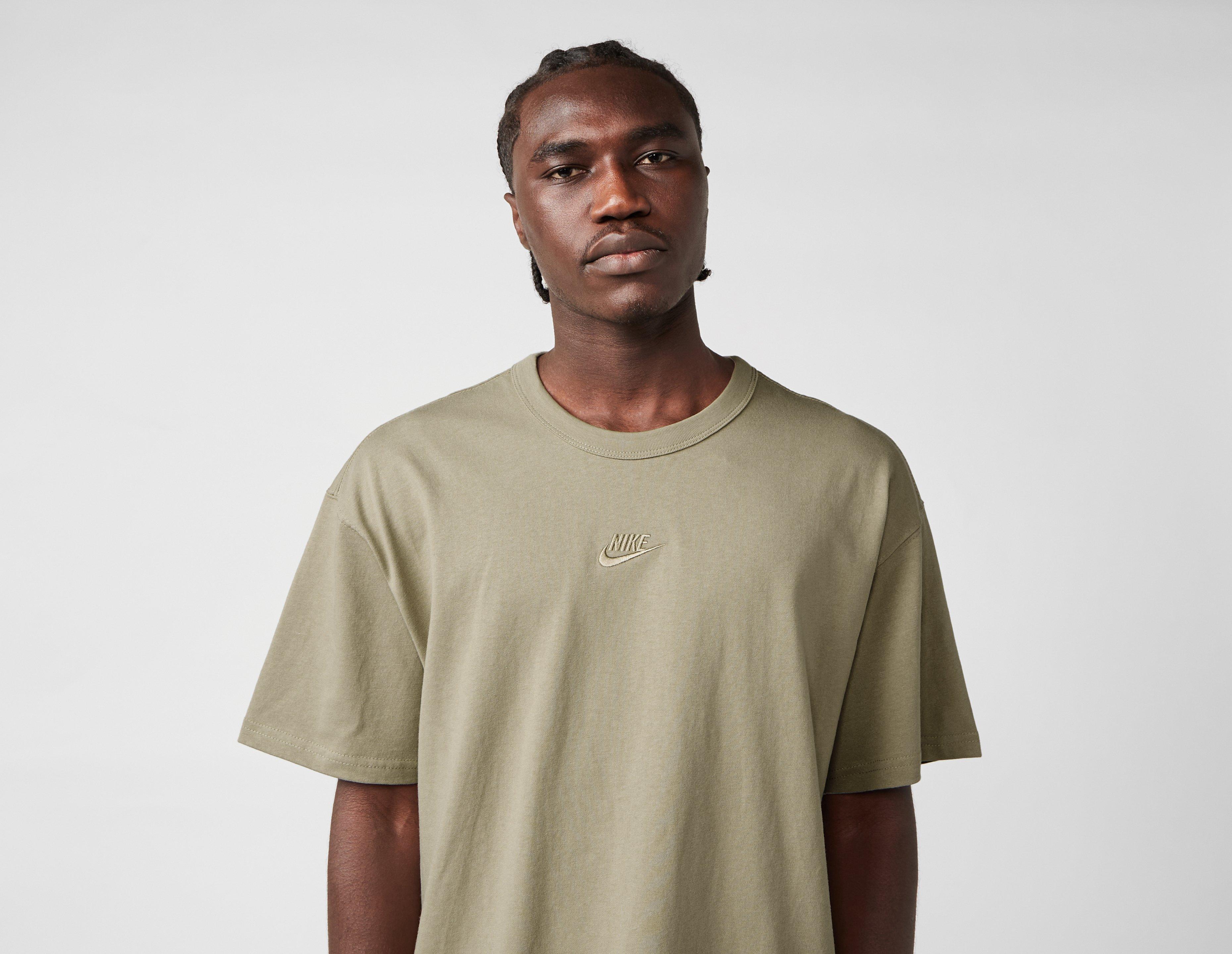 Nike Solo Swoosh T-Shirt