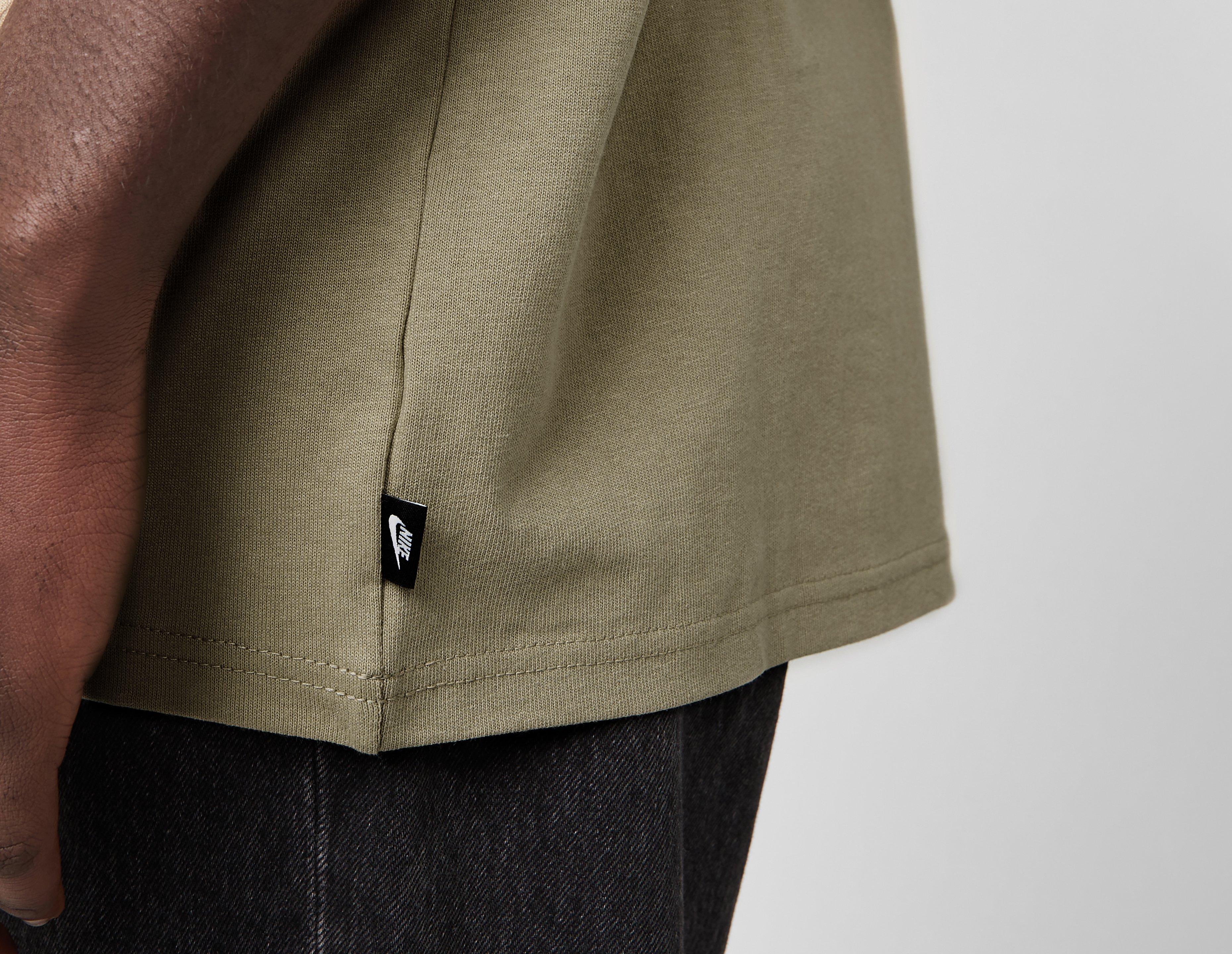 Nike Solo Swoosh T-Shirt