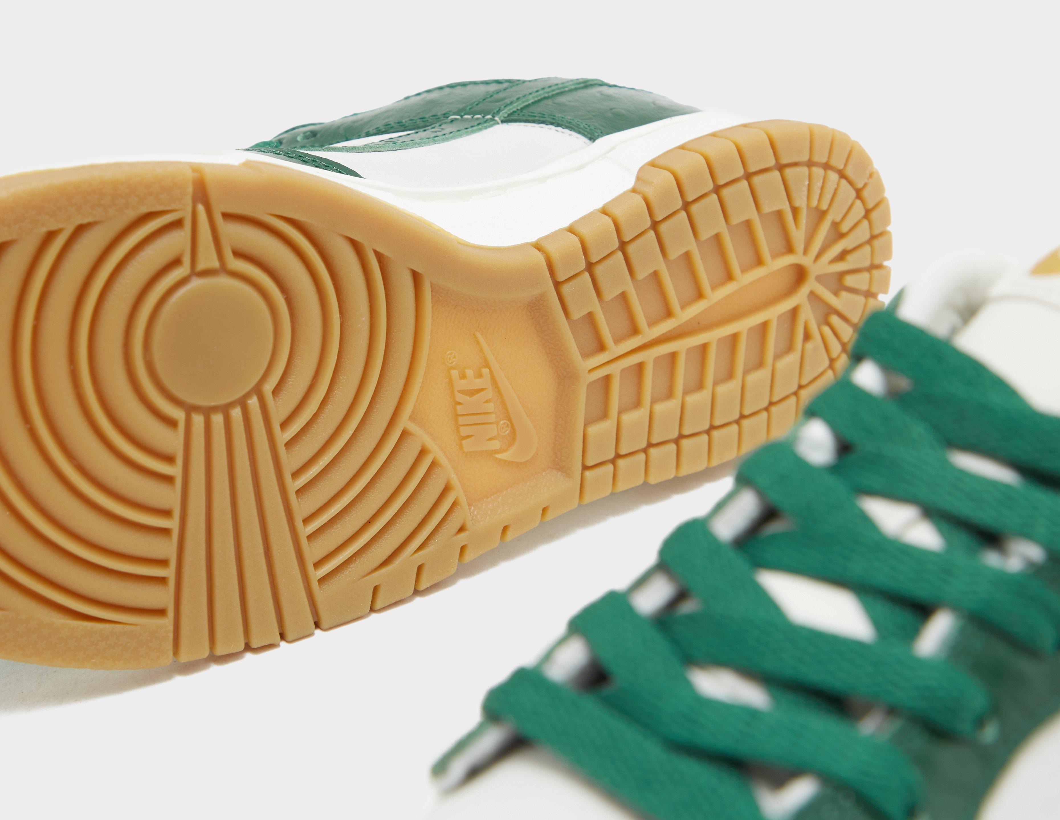 Nike Dunk Low Women's