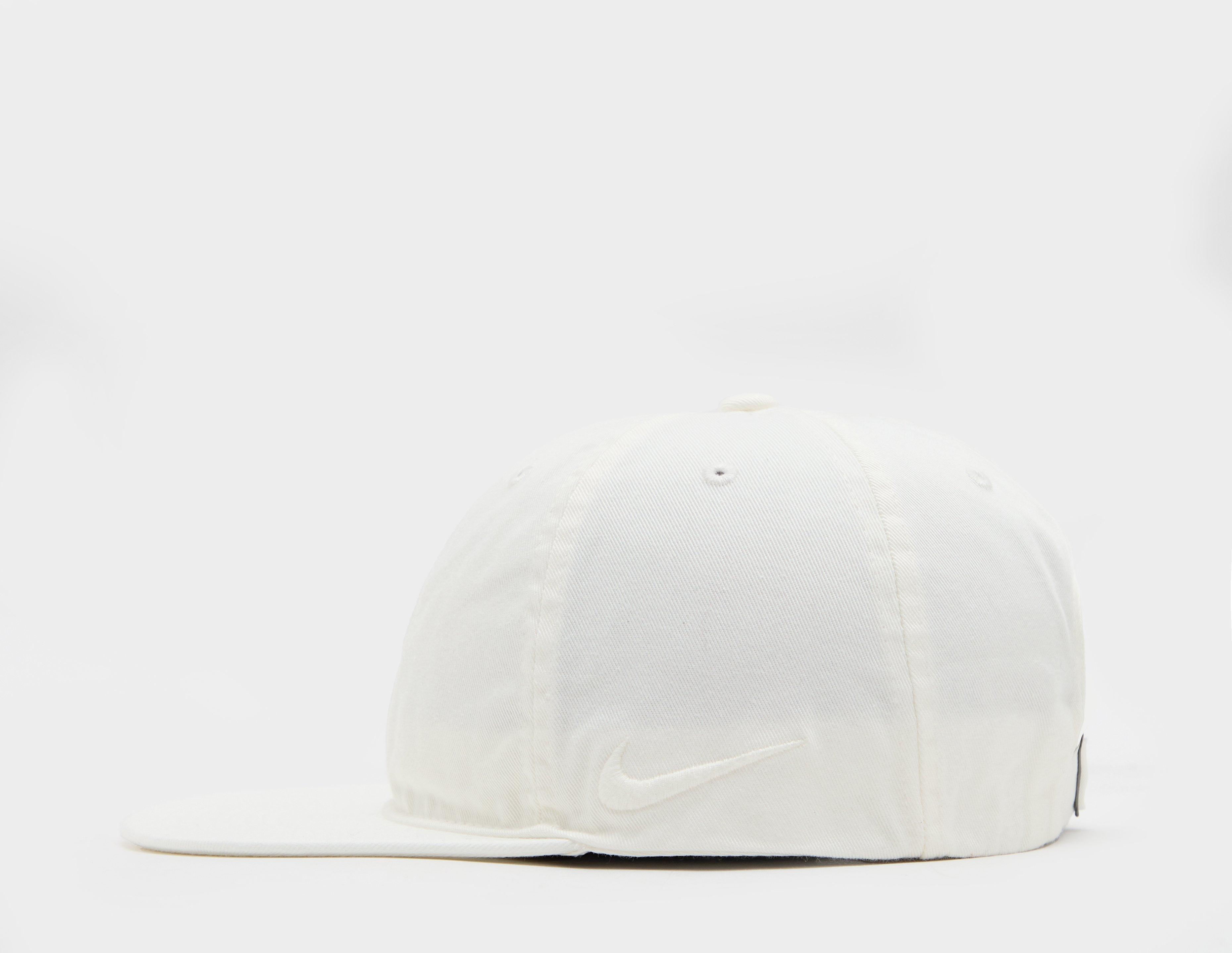 Nike Club Flat-Bill Cap