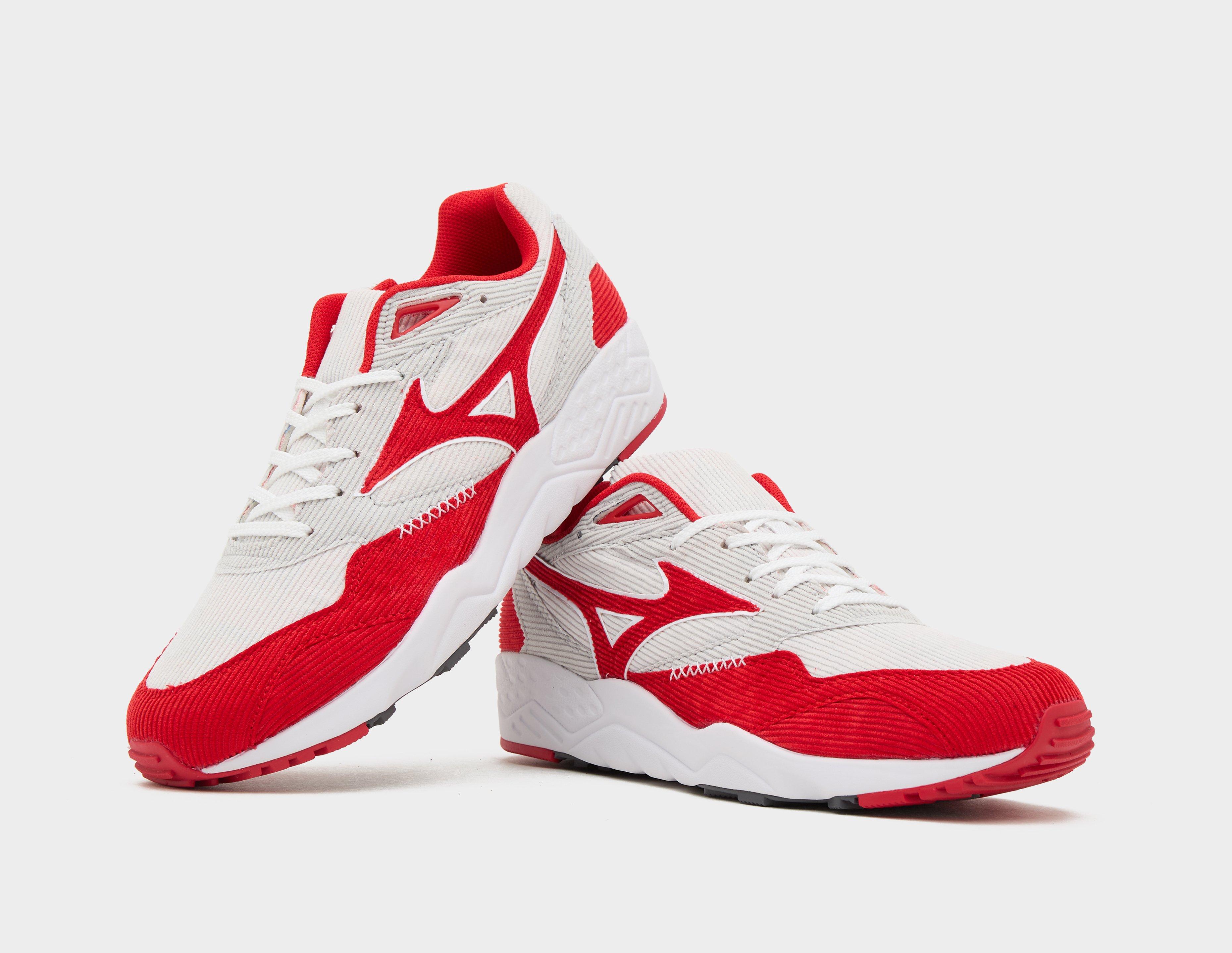 Mizuno x SHINZO Paris Contender