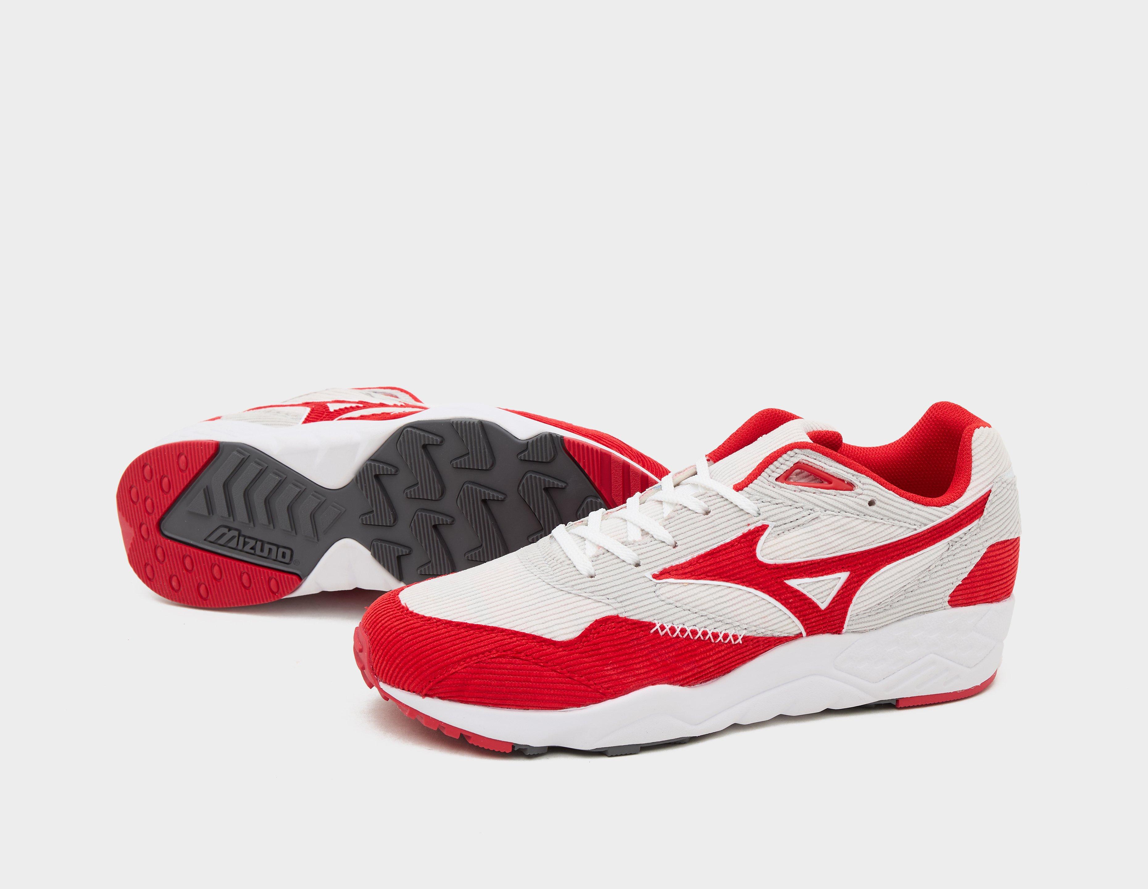 Mizuno x SHINZO Paris Contender