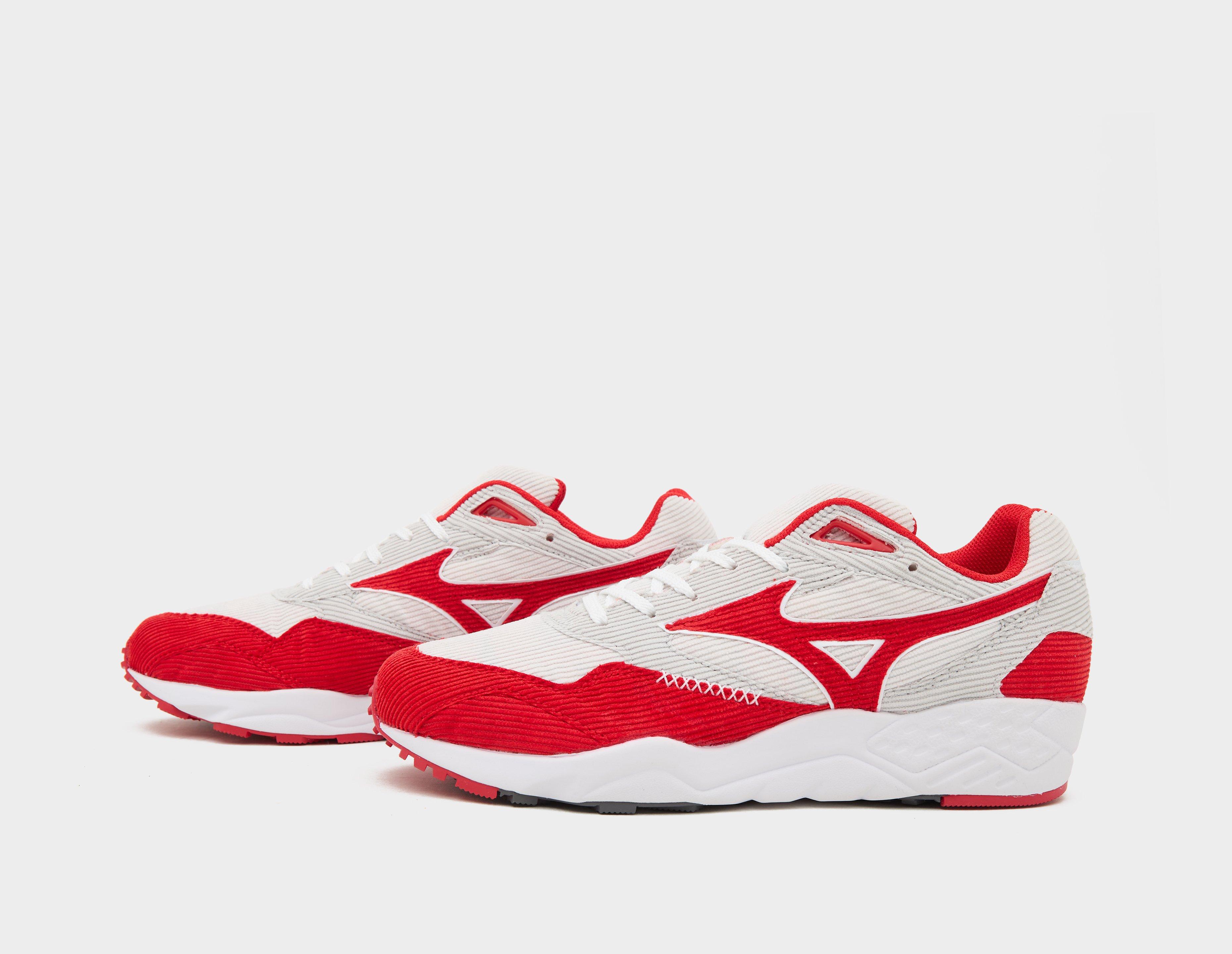 Mizuno x SHINZO Paris Contender