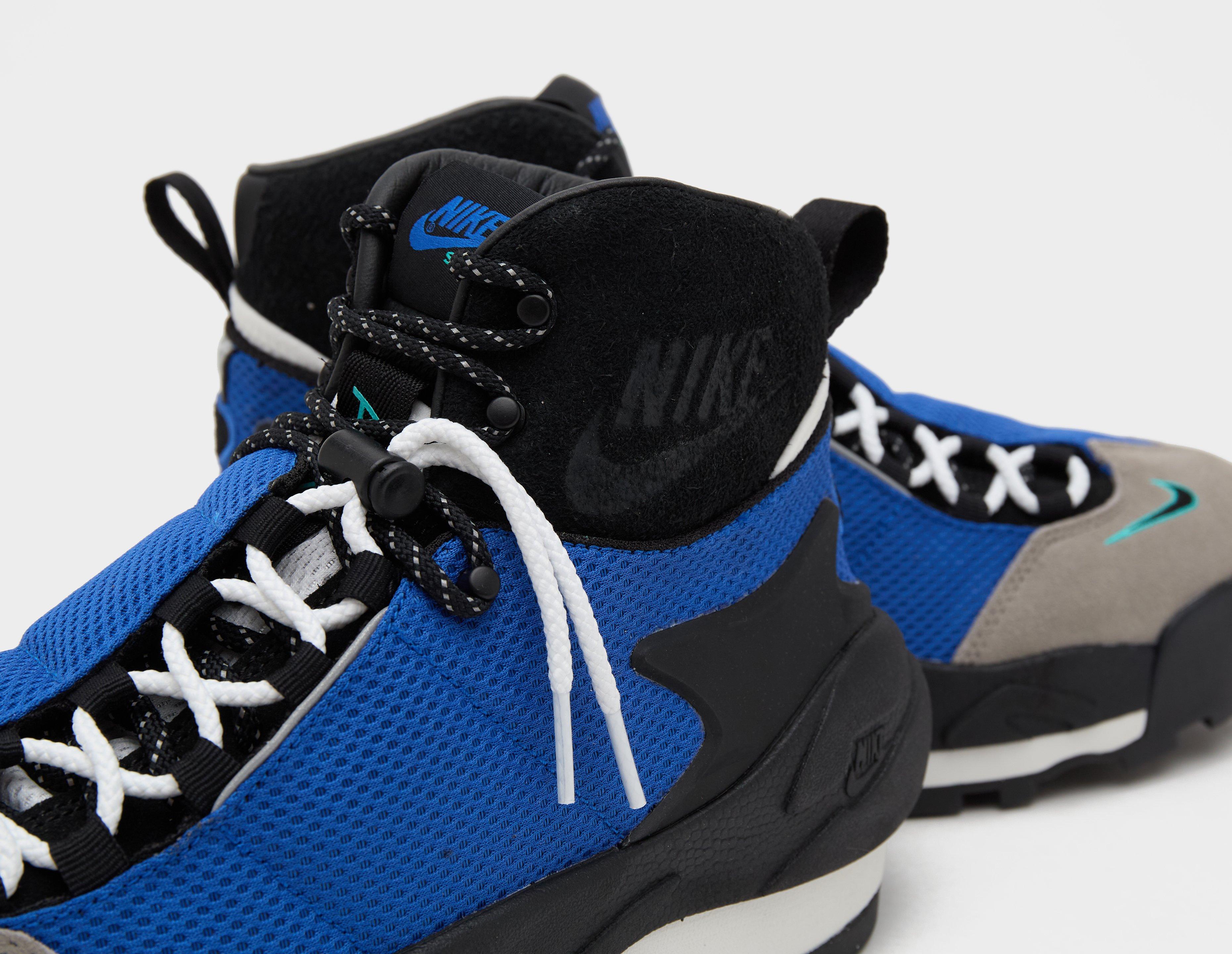 Nike x sacai Magmascape