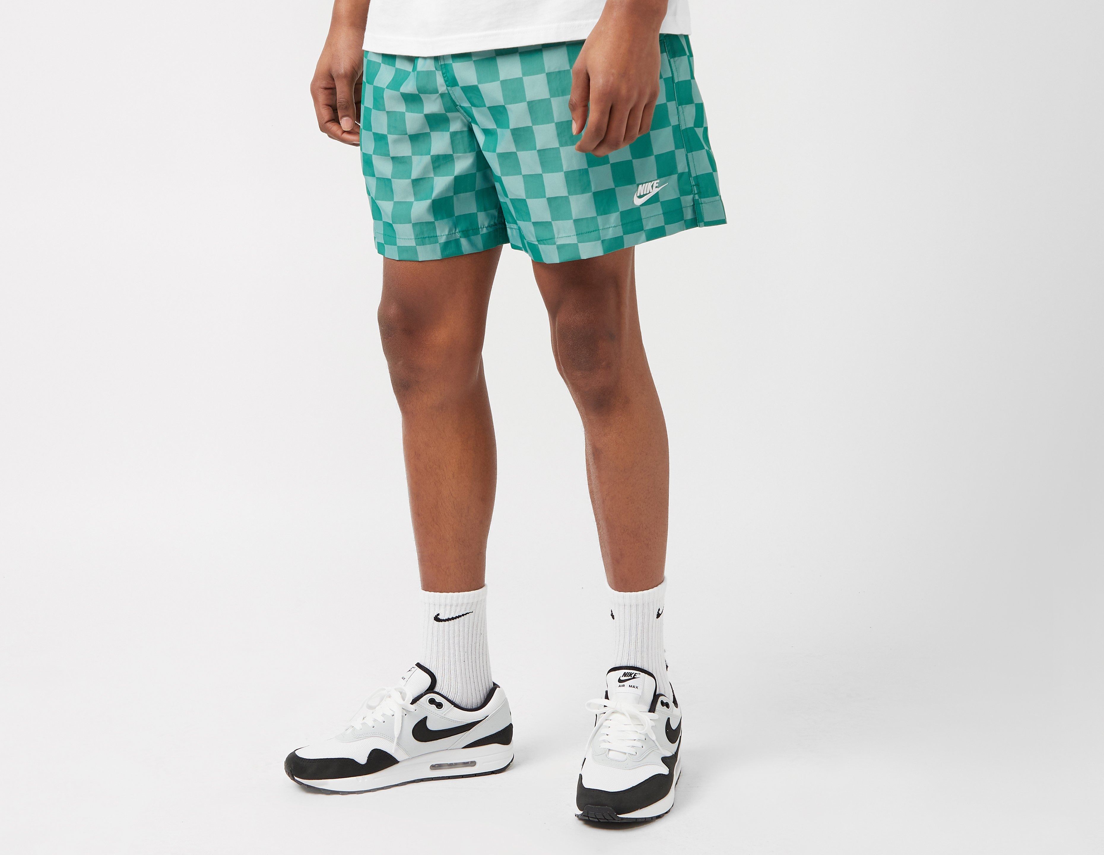 Nike flow shorts green store