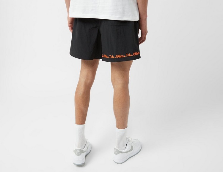 Nike Club Varsity Flow Shorts