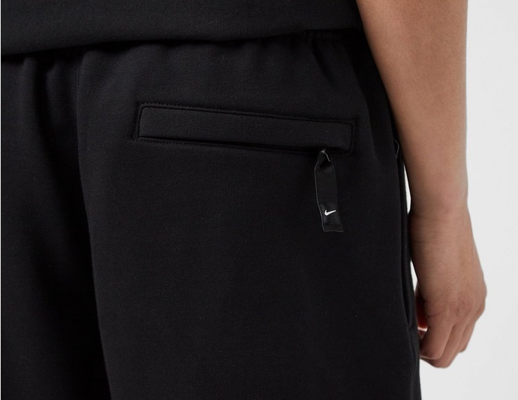 Nike pantalón corto NRG Premium Essentials Fleece