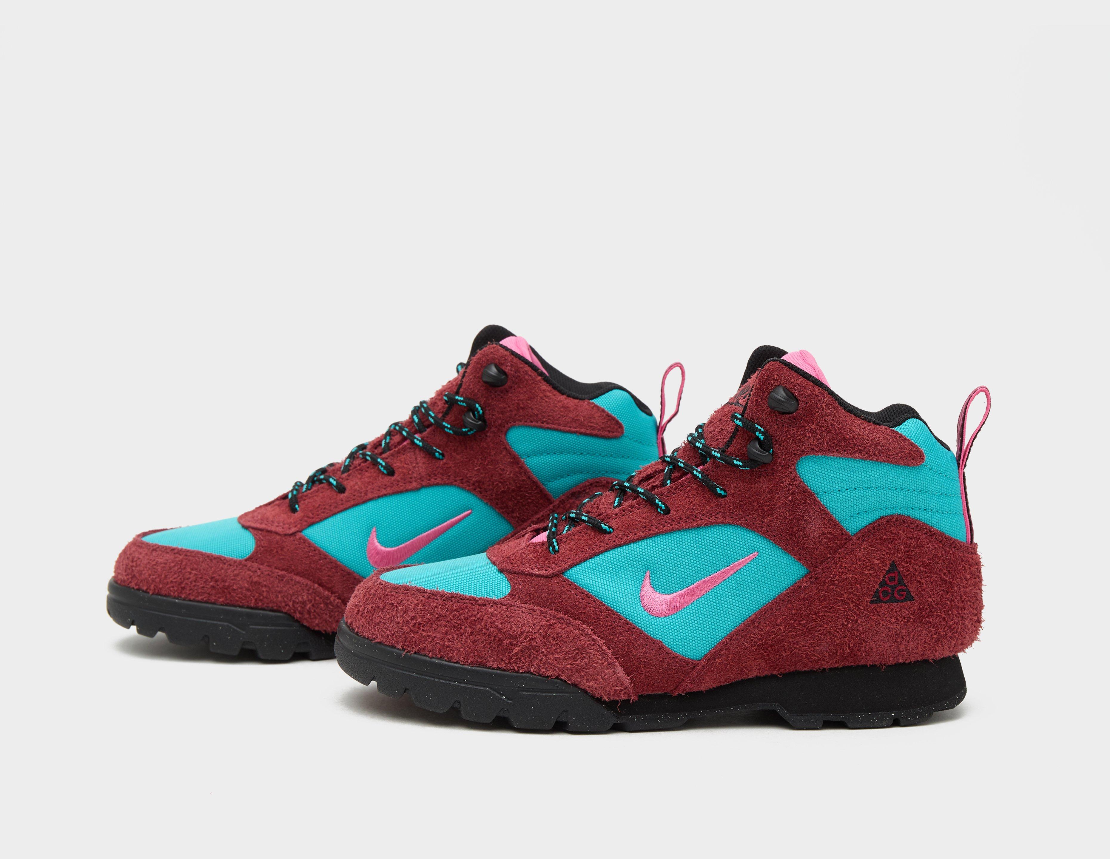 Red Nike ACG Torre Mid Waterproof size Ireland