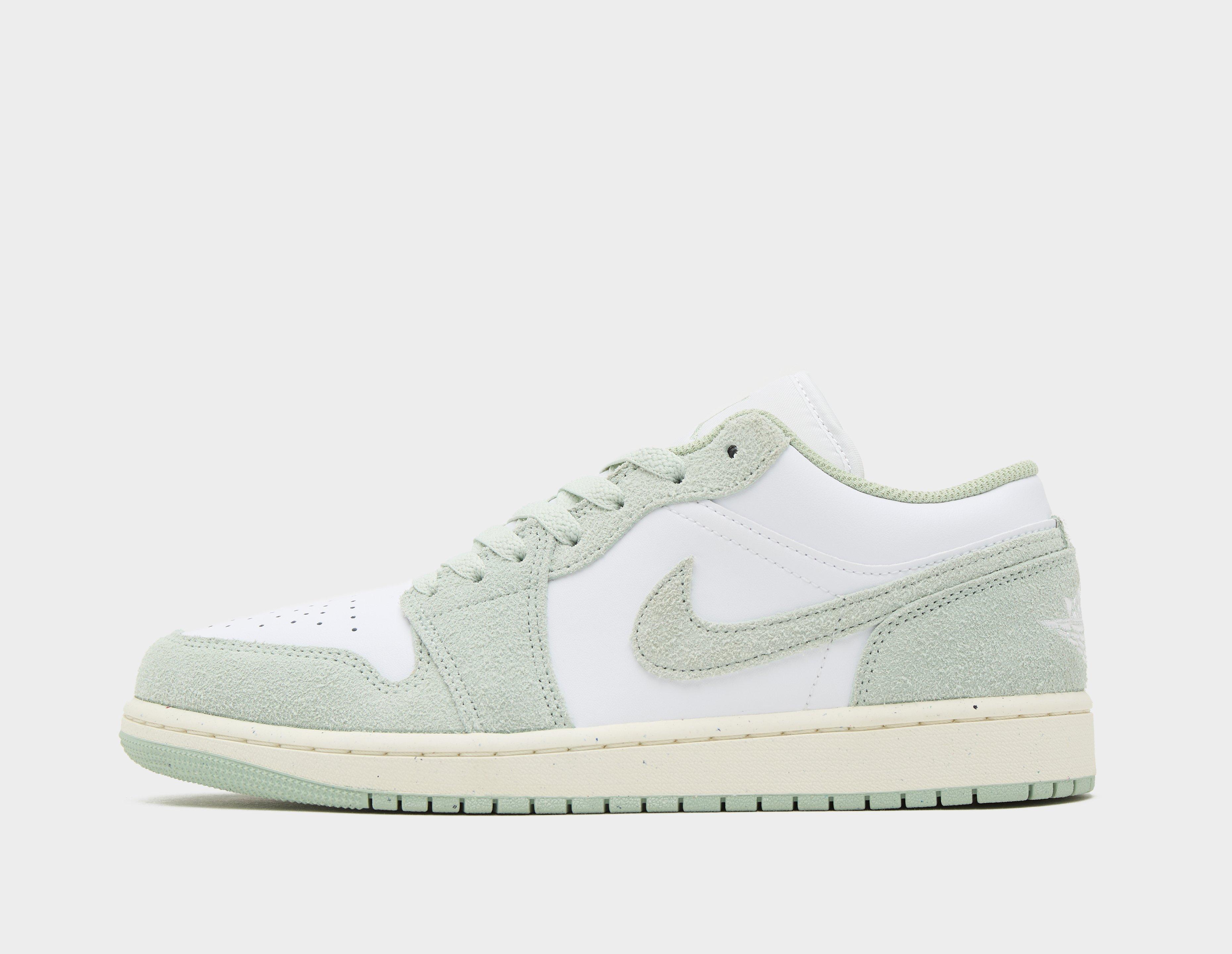 Green Jordan Air 1 Low size