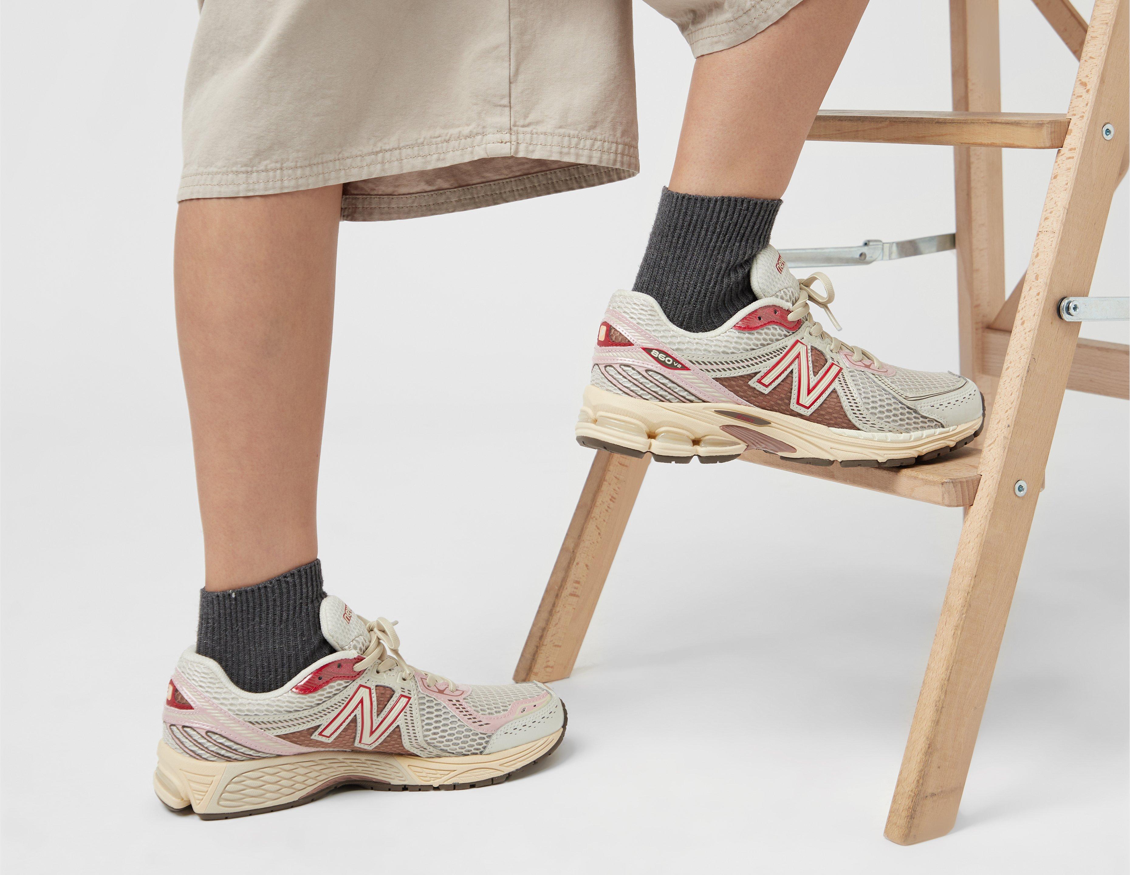 New Balance 860v2 - size? exclusive Women's