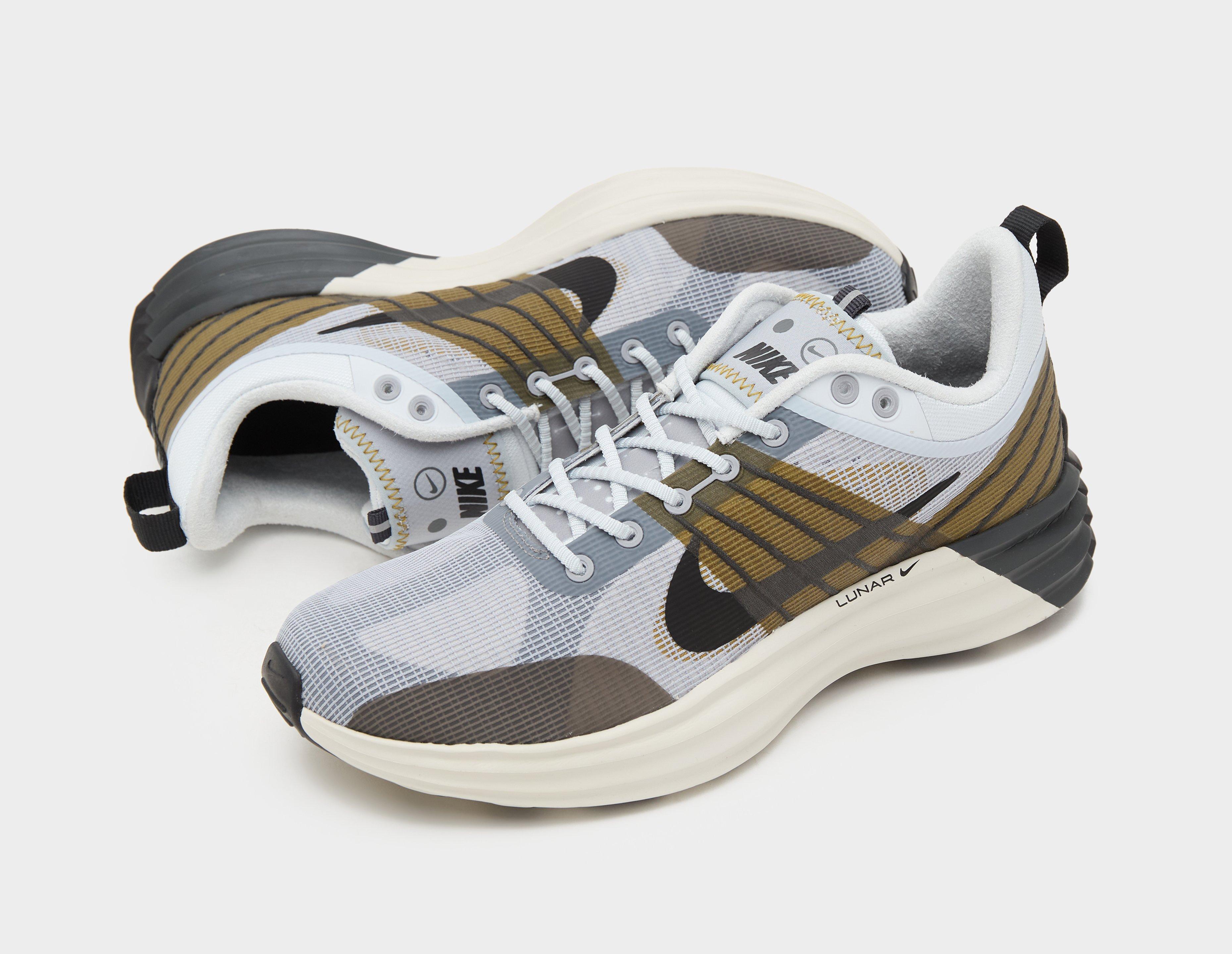 Nike Lunar Roam Women's