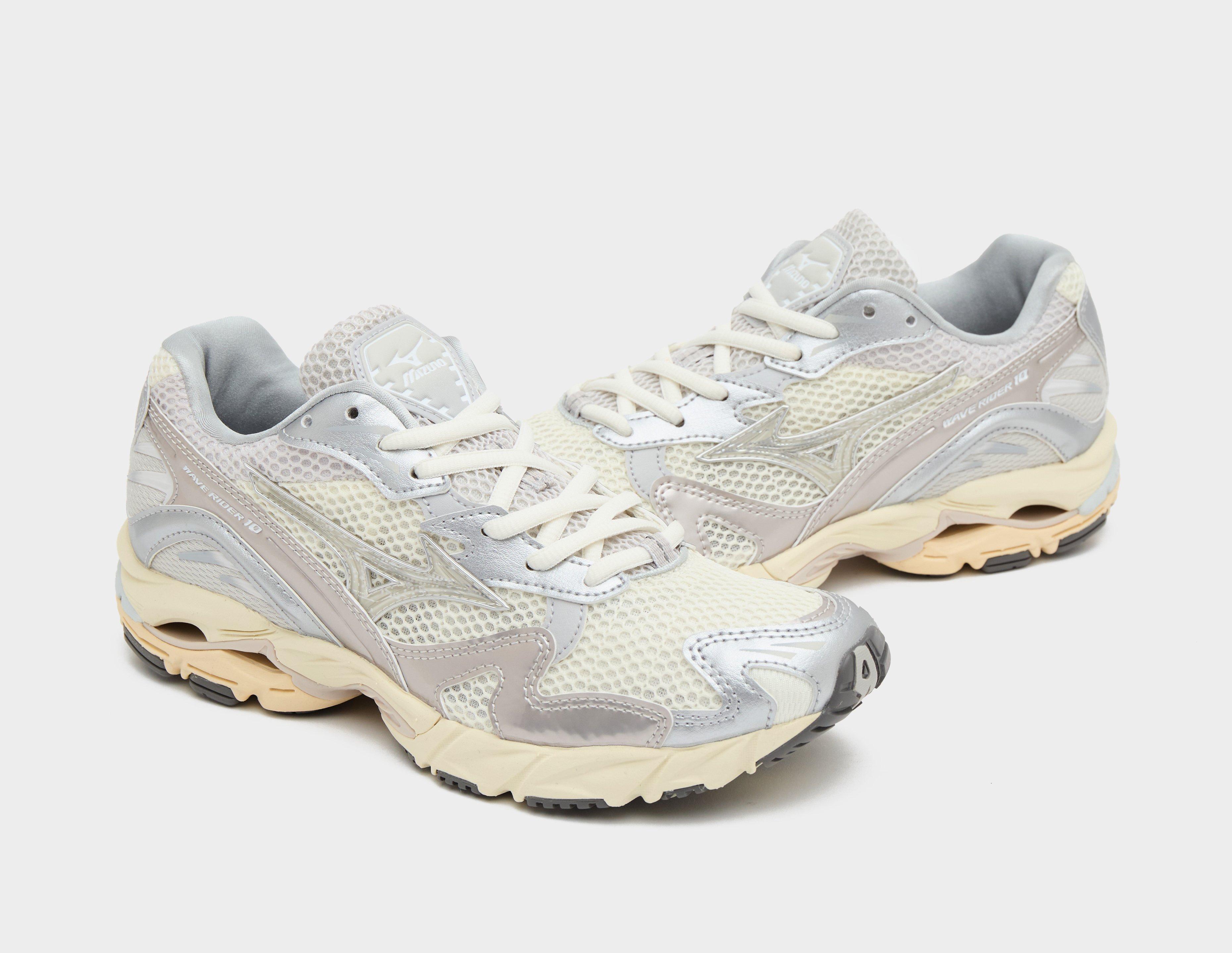 Mizuno Wave Rider 10