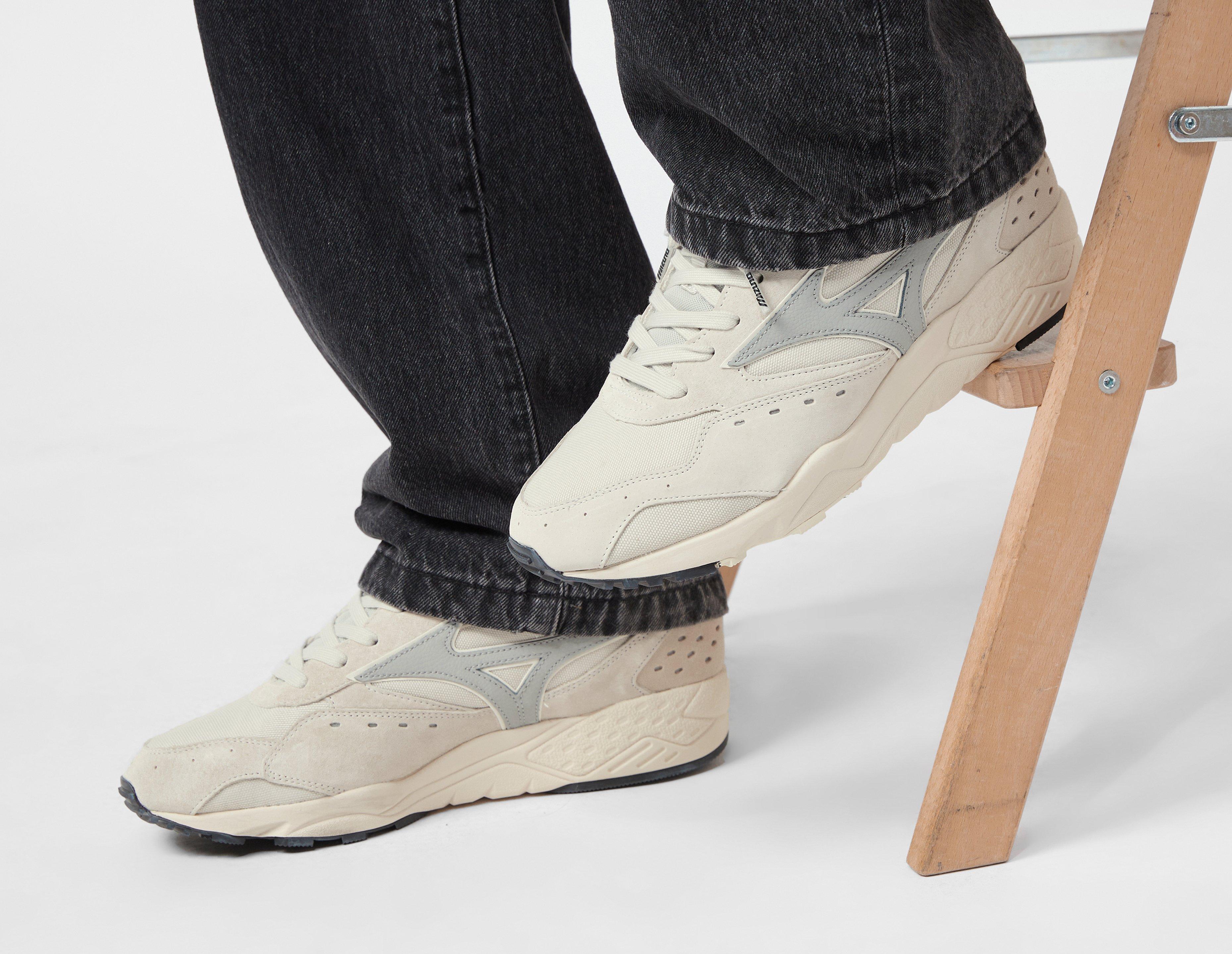 Mizuno Contender Premium