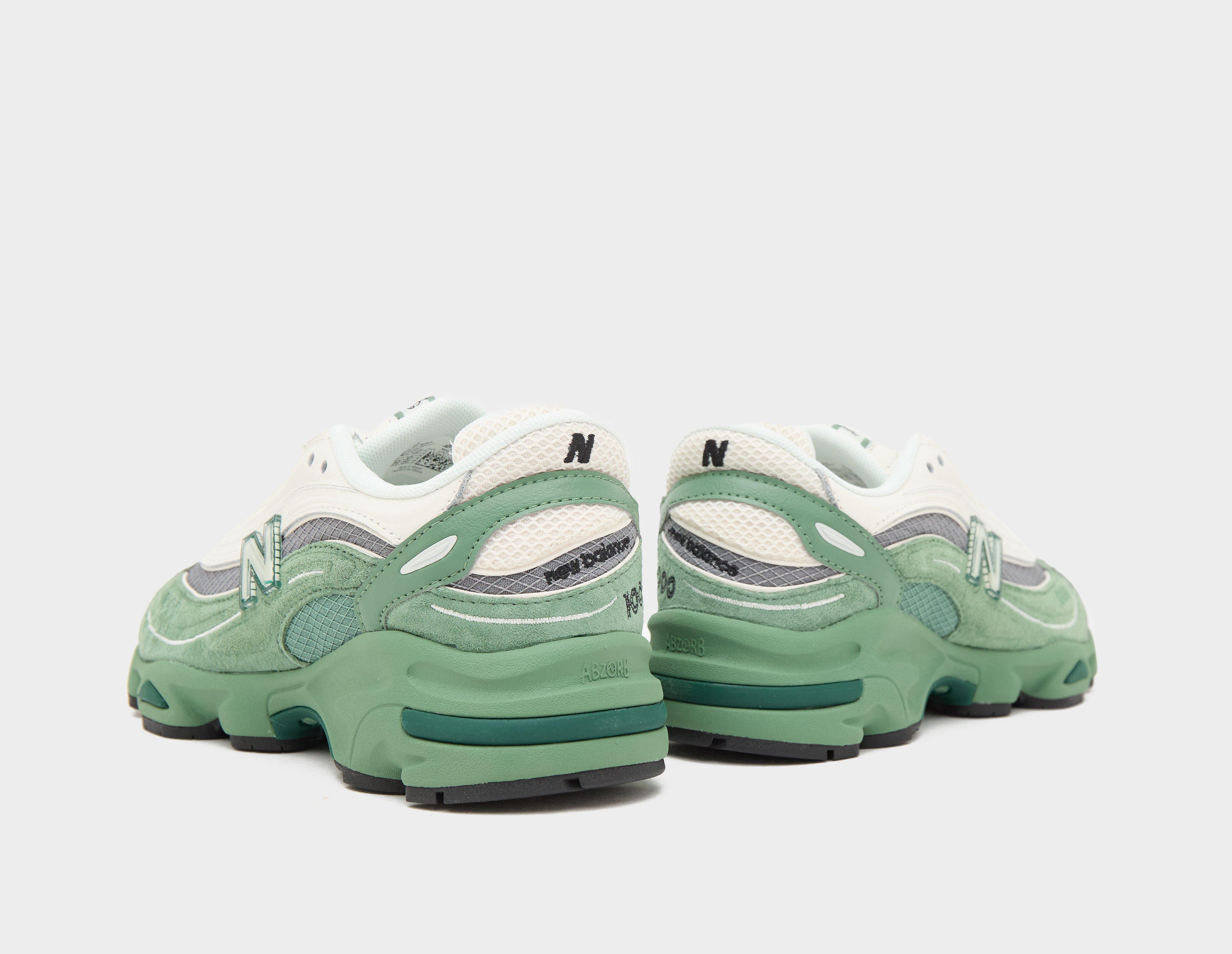 New Balance 1000 Women's