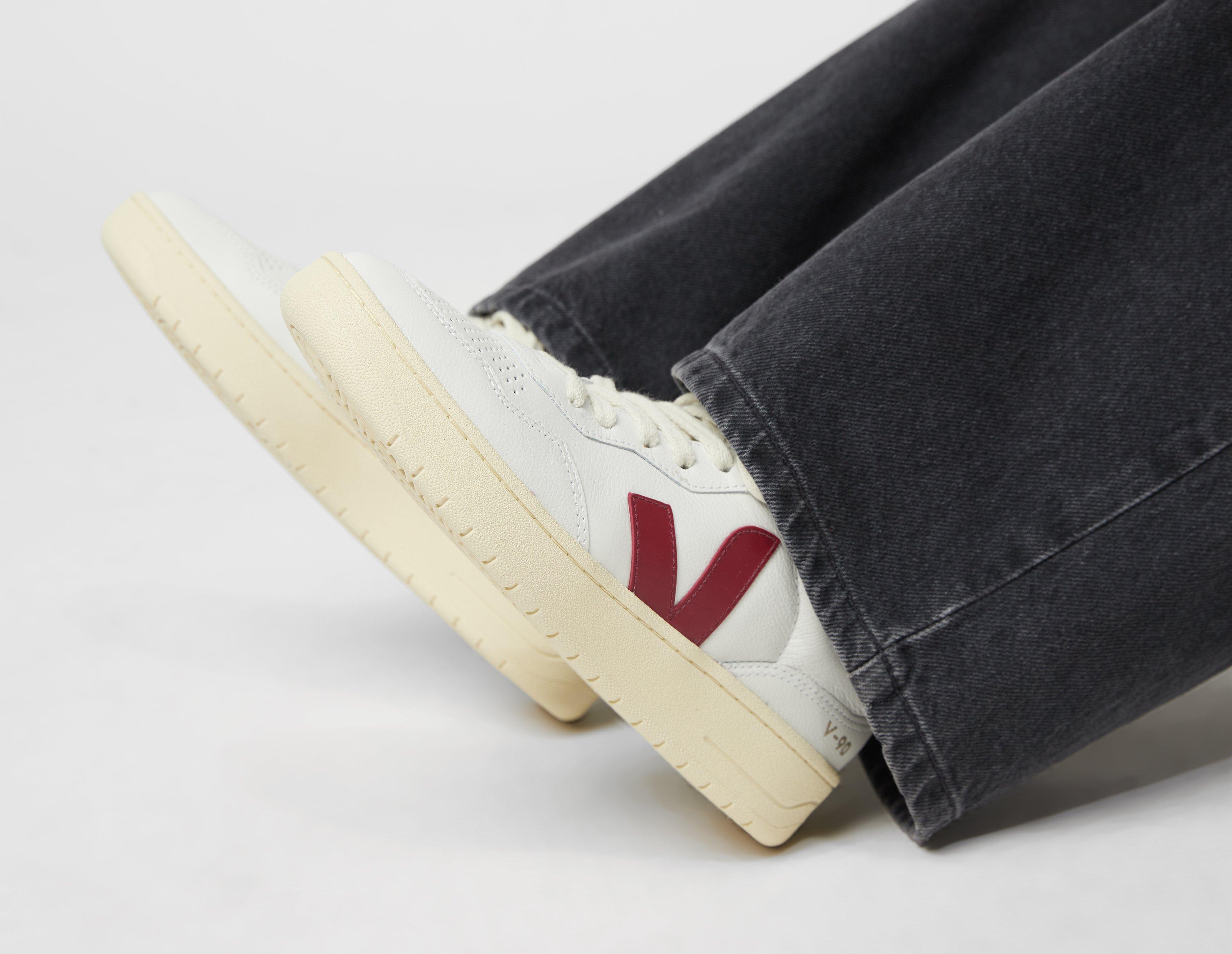 Veja V-90 Women's